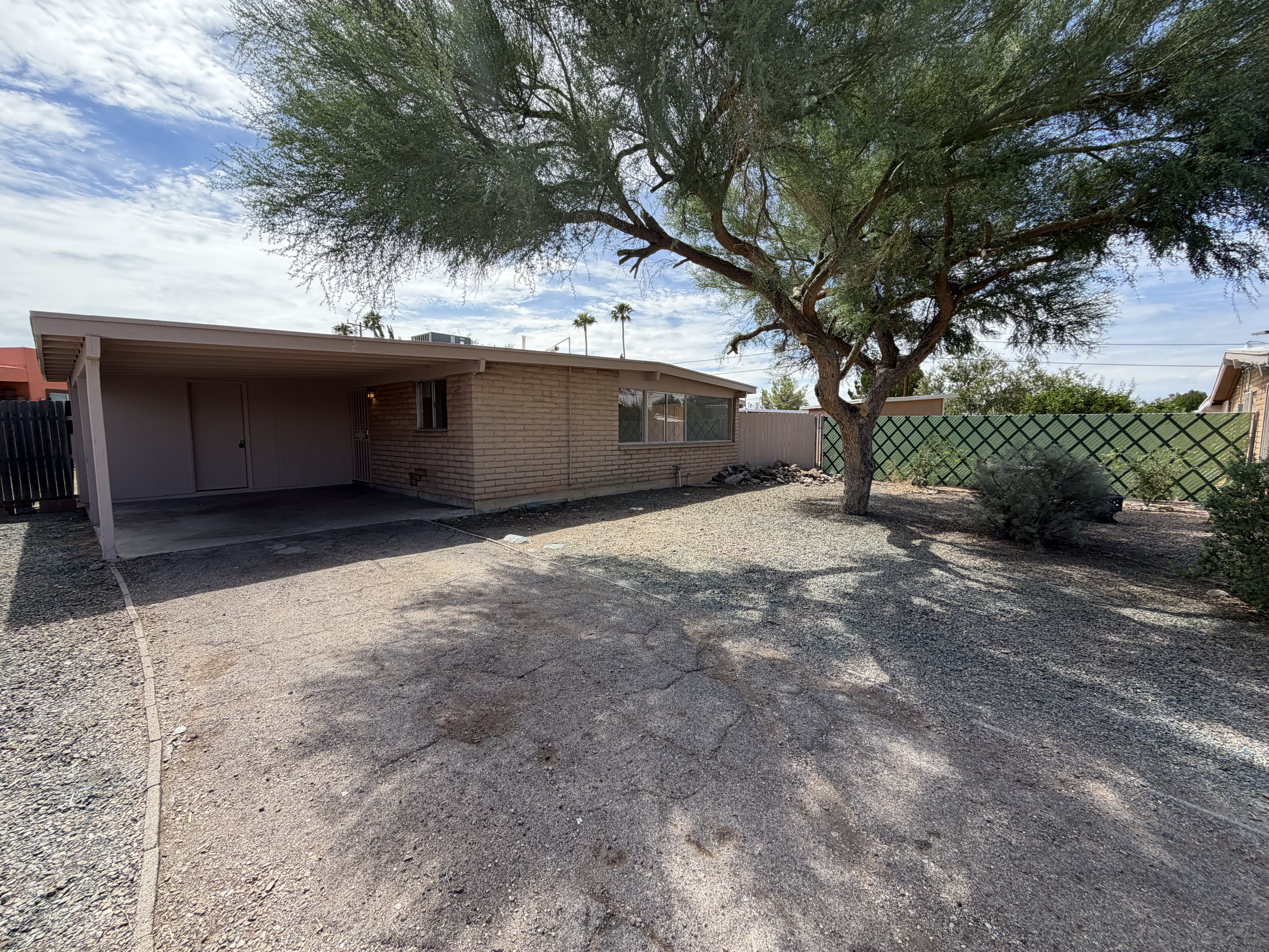 Photo 2 of 21 of 6956 E Lola Pl, Tucson, AZ