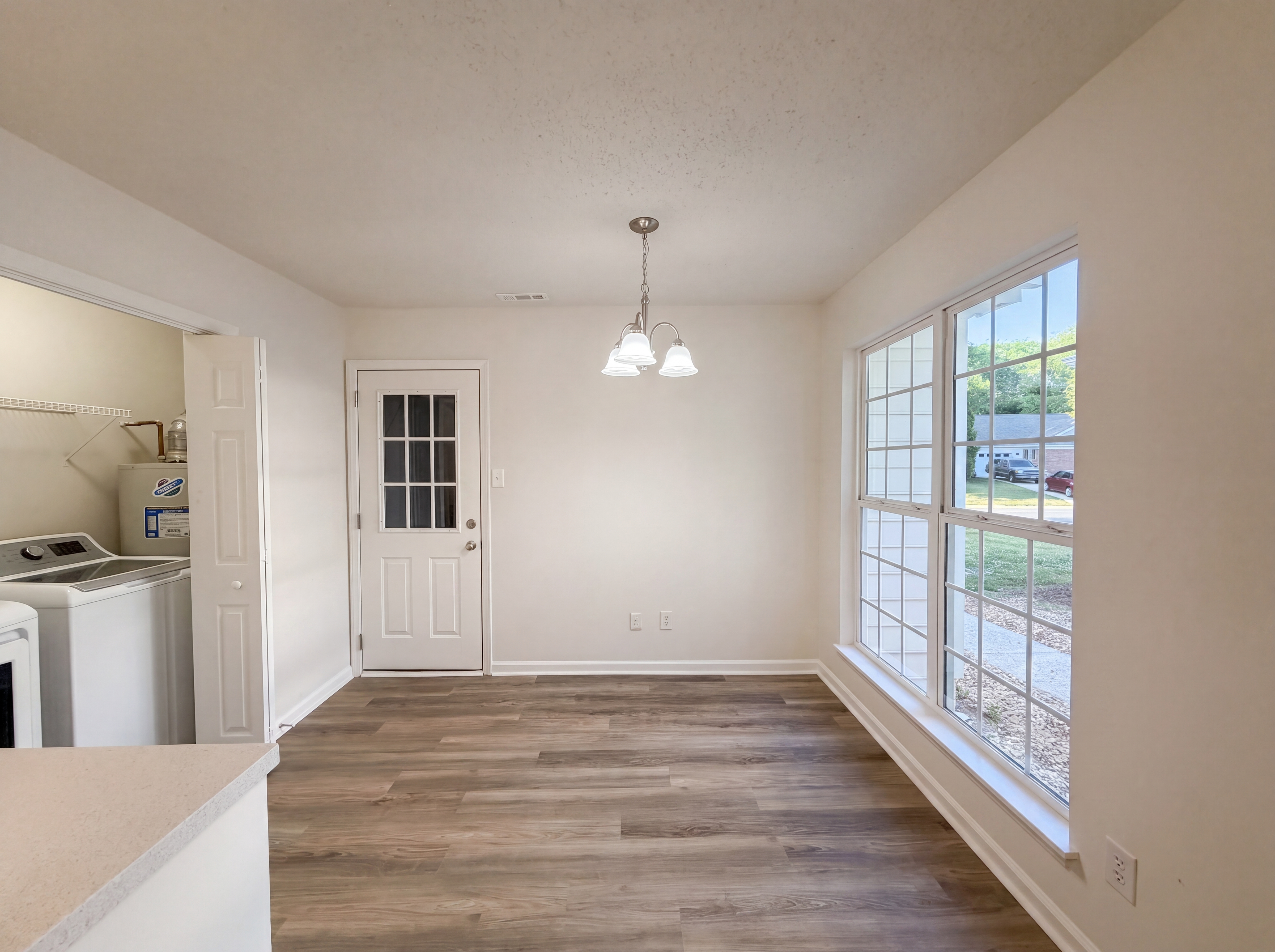 Photo 9 of 16 of 1667 Crestdale Rd, Rock Hill, SC