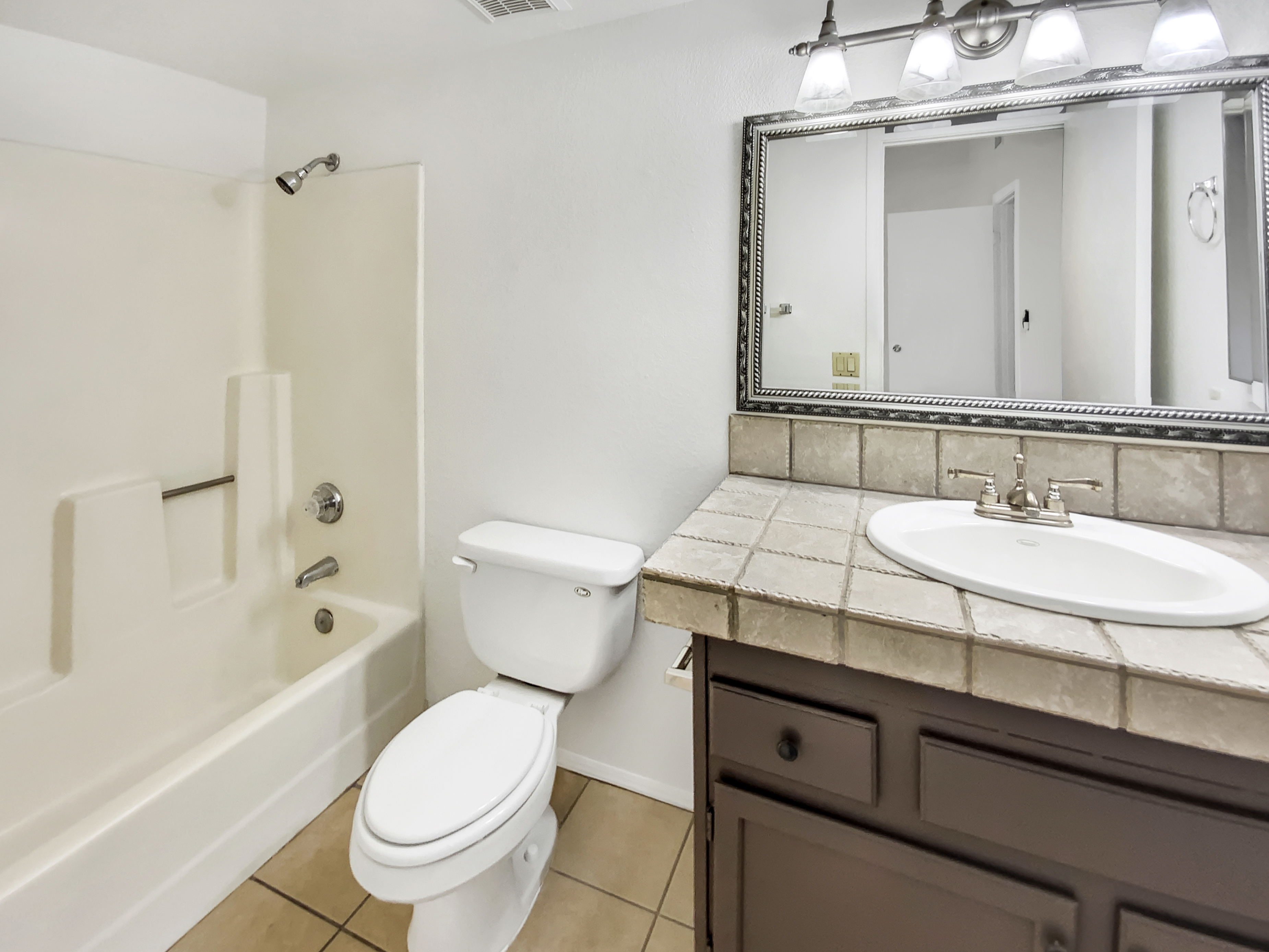 Photo 8 of 24 of 8605 N 67th Ln, Peoria, AZ