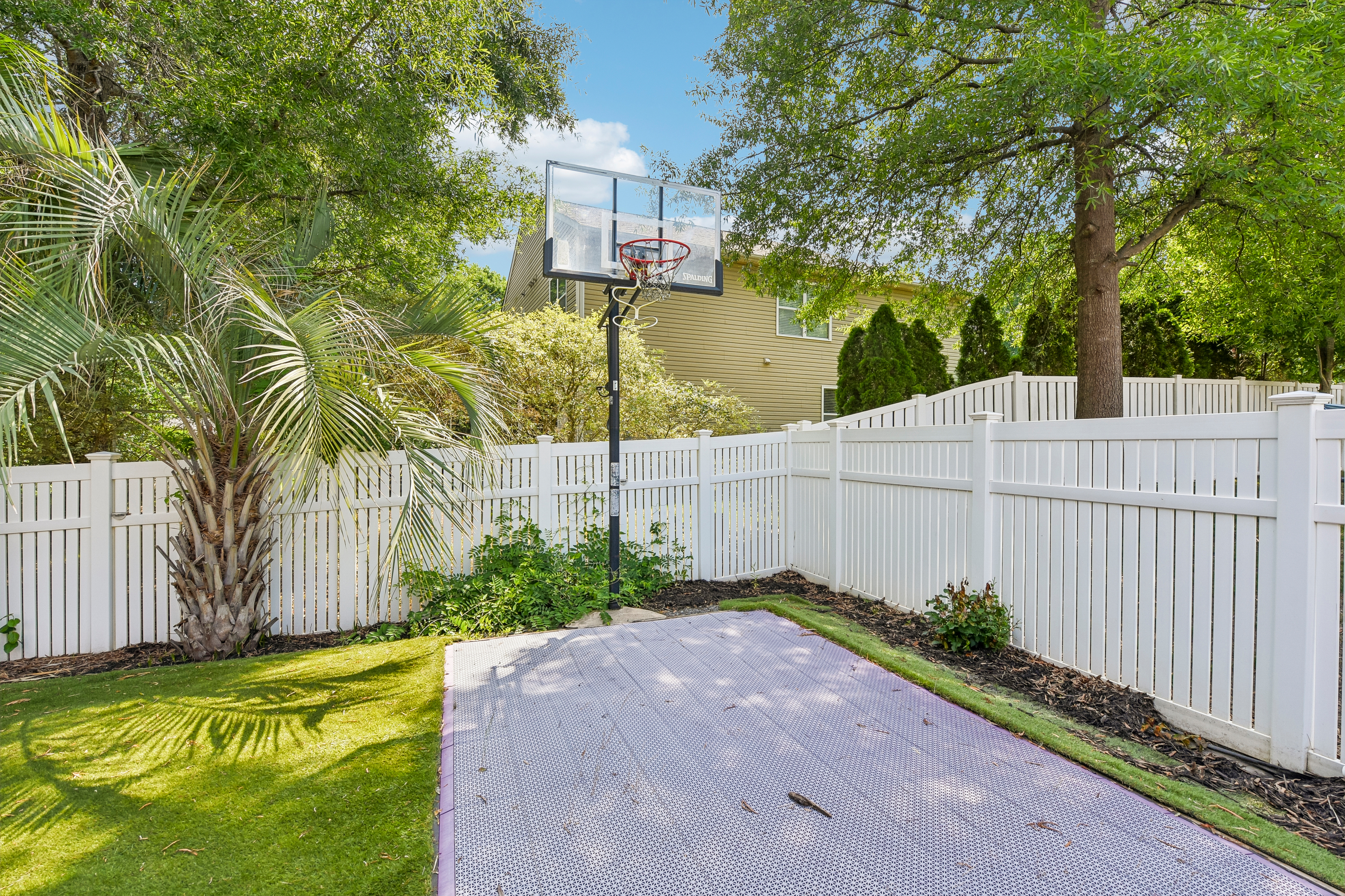 Photo 8 of 41 of 426 Garden Grove Rd, Fort Mill, SC