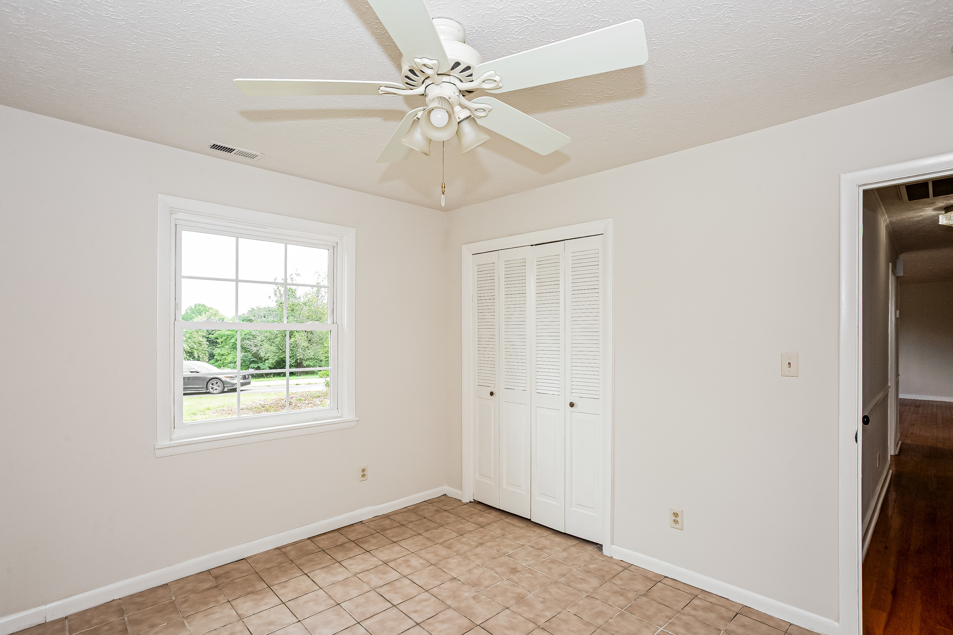 Photo 16 of 21 of 4610 Pruett Dr, Morganton, NC