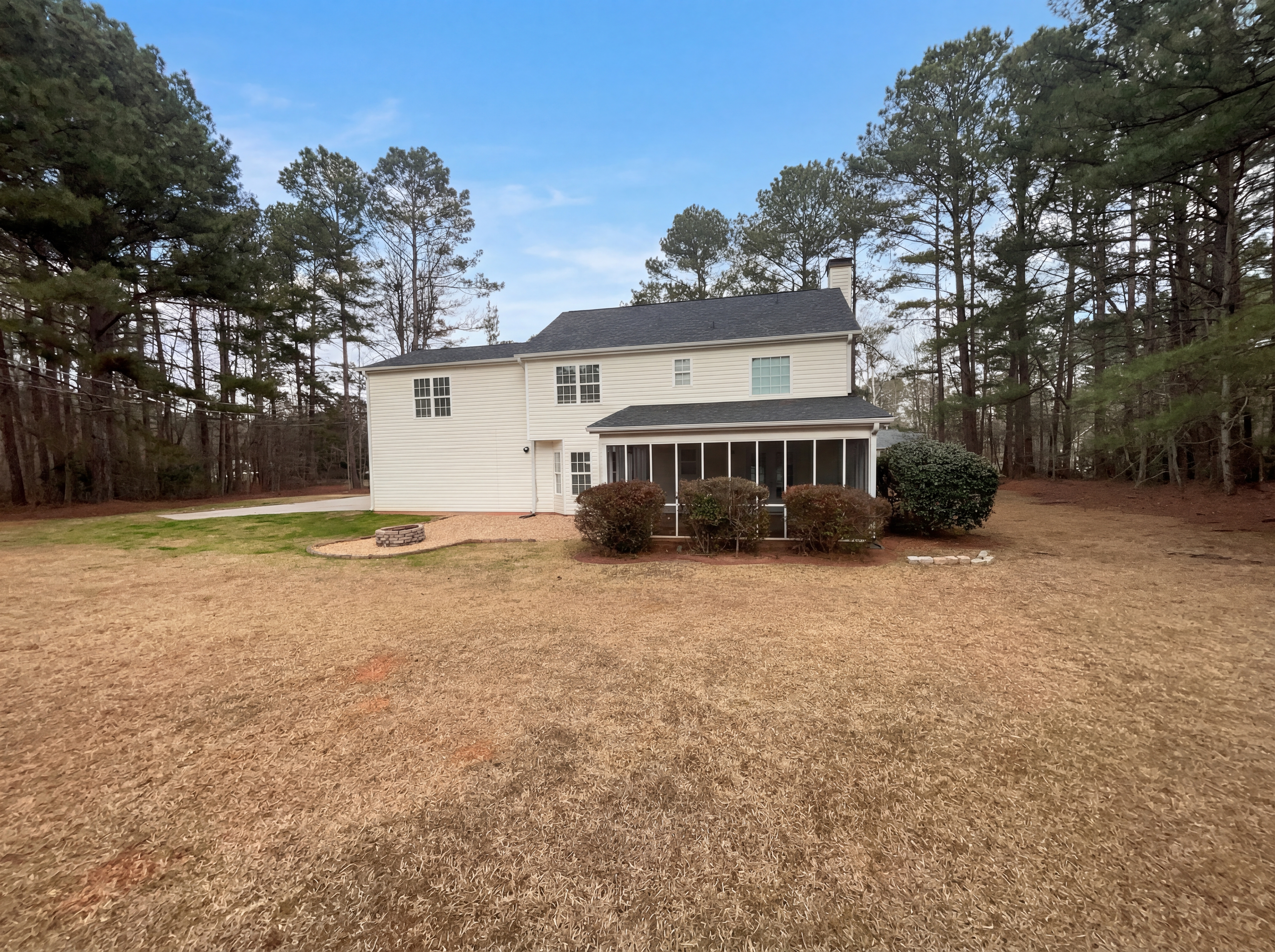 Photo 5 of 22 of 70 Sunny Brook Dr, Newnan, GA