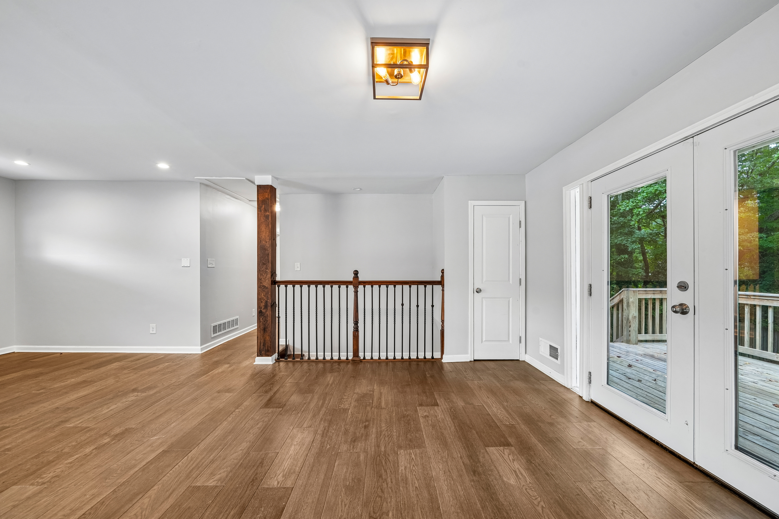 Photo 3 of 40 of 319 Prairie View Pl SW, Atlanta, GA