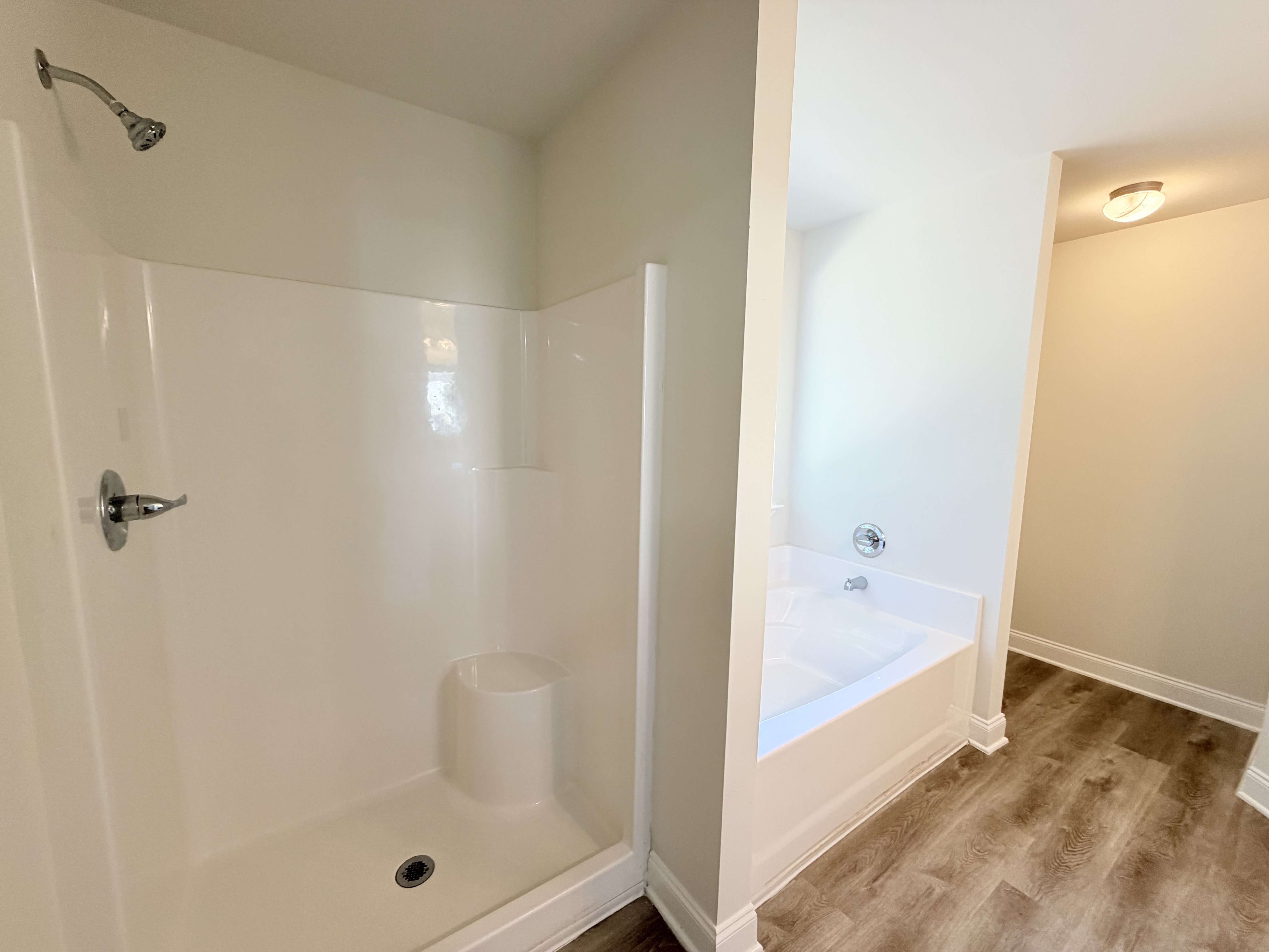 Photo 11 of 20 of 249 Clearwater Dr, Monroe, GA