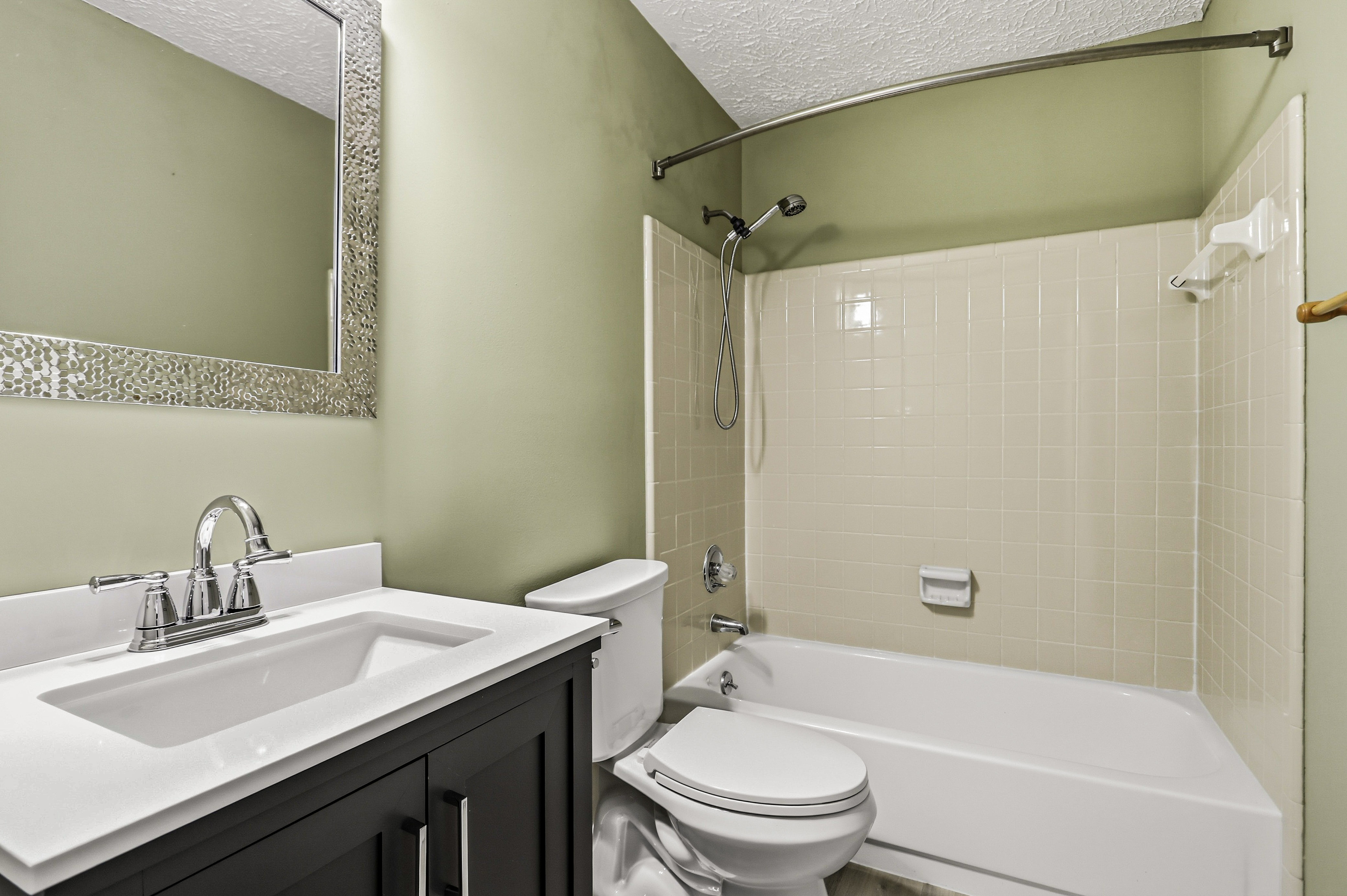 Photo 34 of 56 of 2696 S Arbor Dr, Marietta, GA