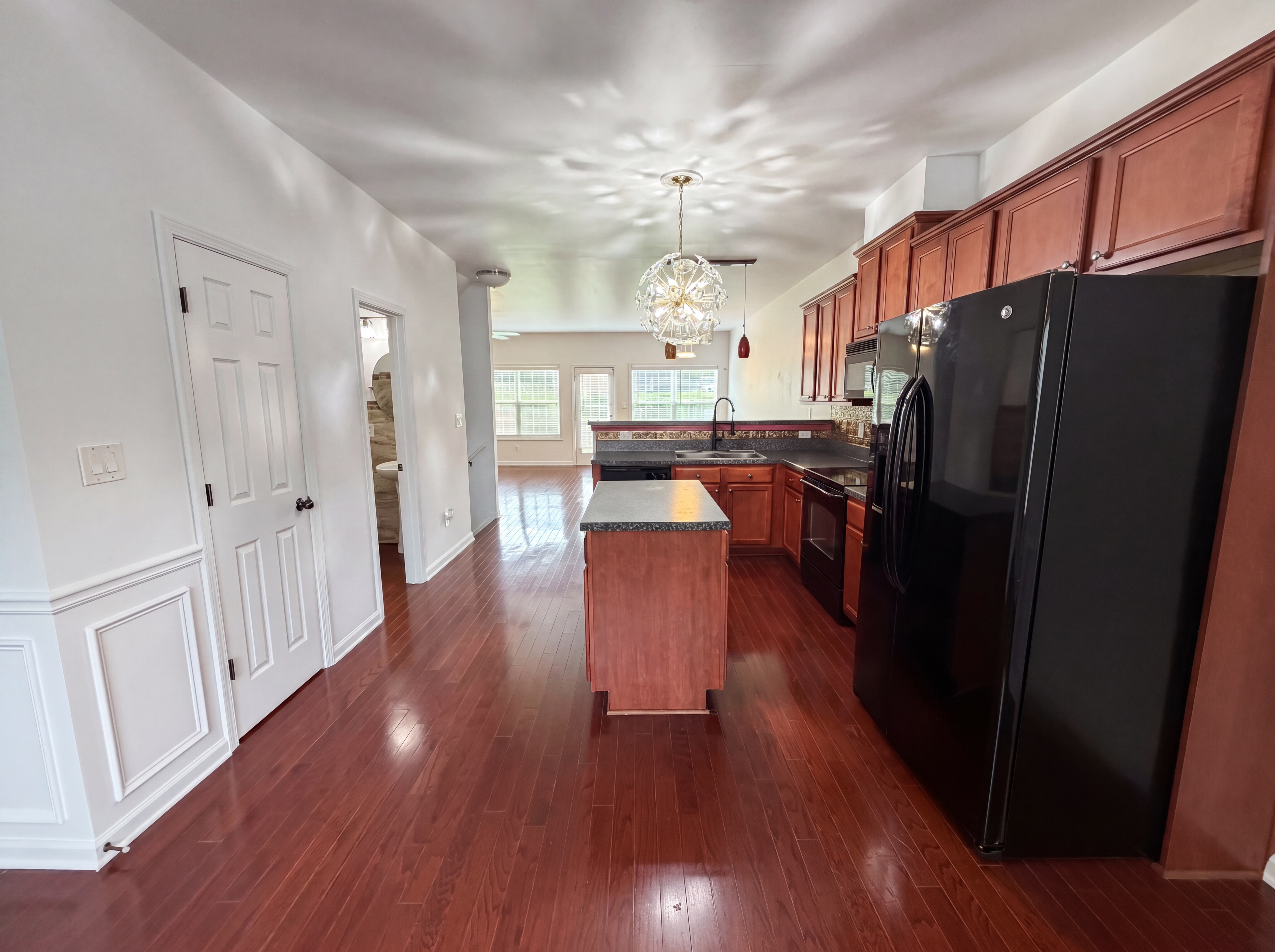 Photo 9 of 44 of 2102 Tidal Cv, Lawrenceville, GA