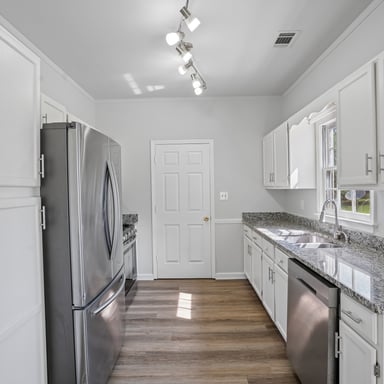 Property photo 2 of 2 Sumer Ln S