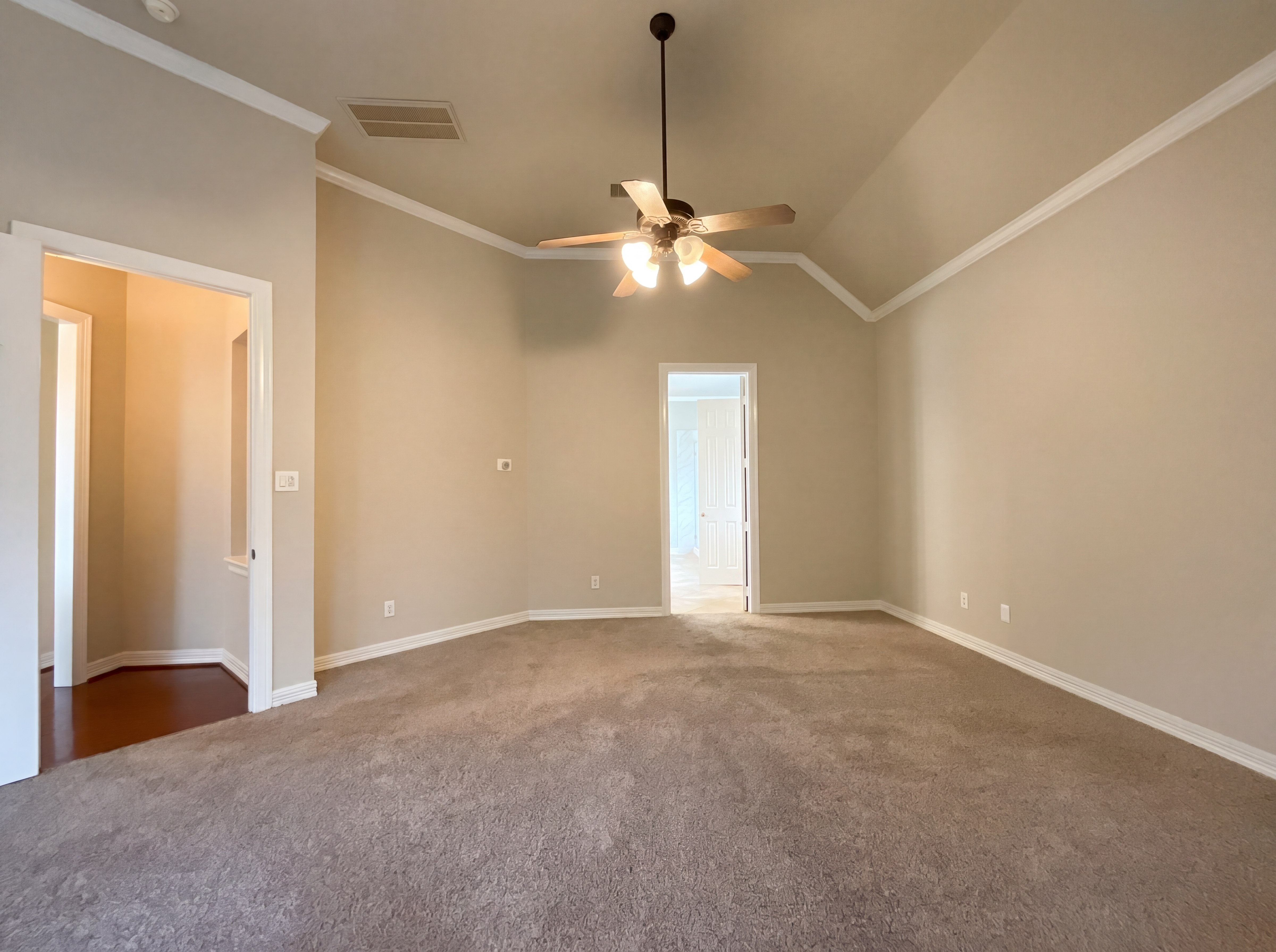 Photo 13 of 24 of 26319 Watercypress Ct, Cypress, TX