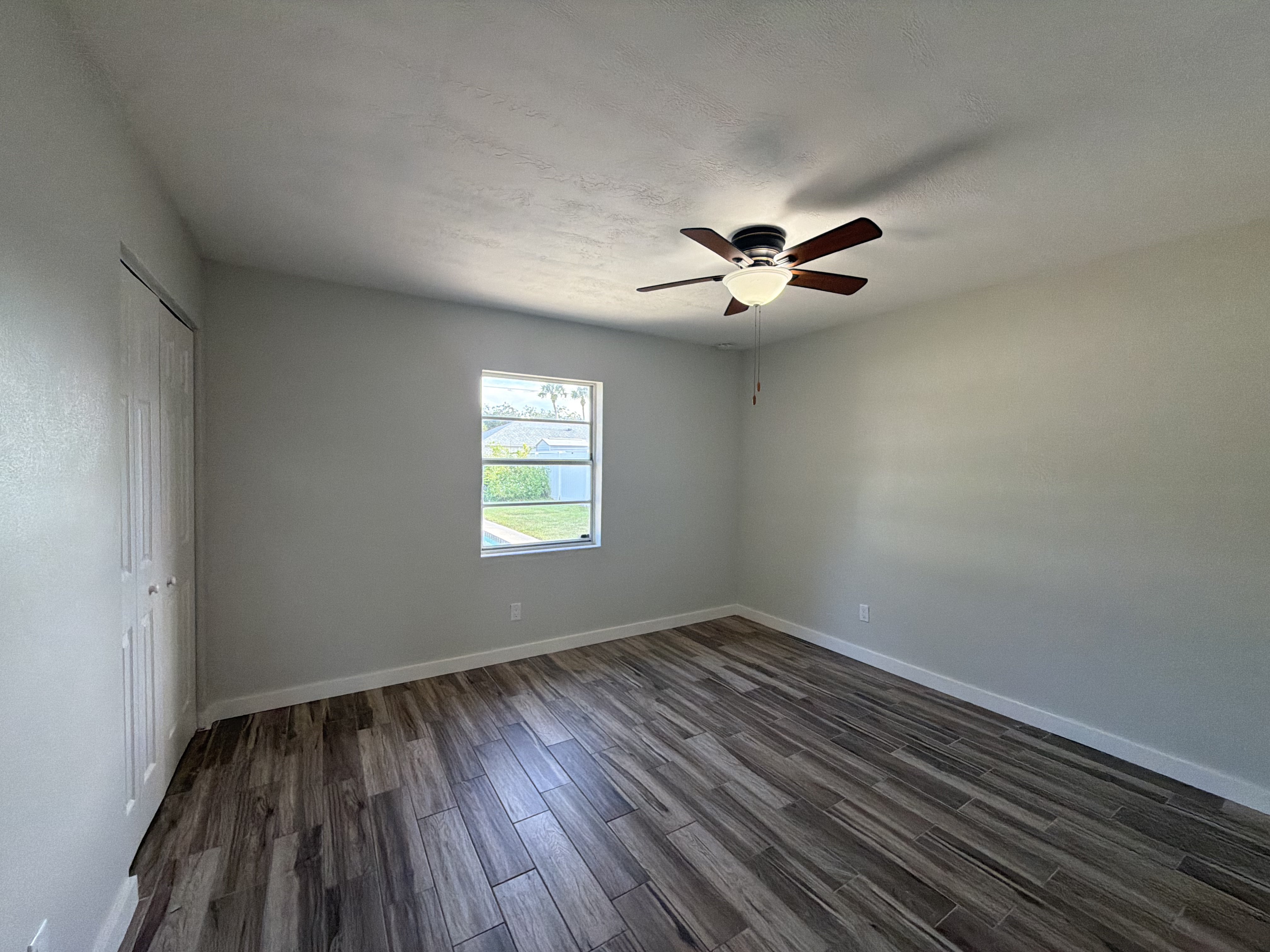 Photo 11 of 20 of 789 Little Pine Dr, South Daytona, FL