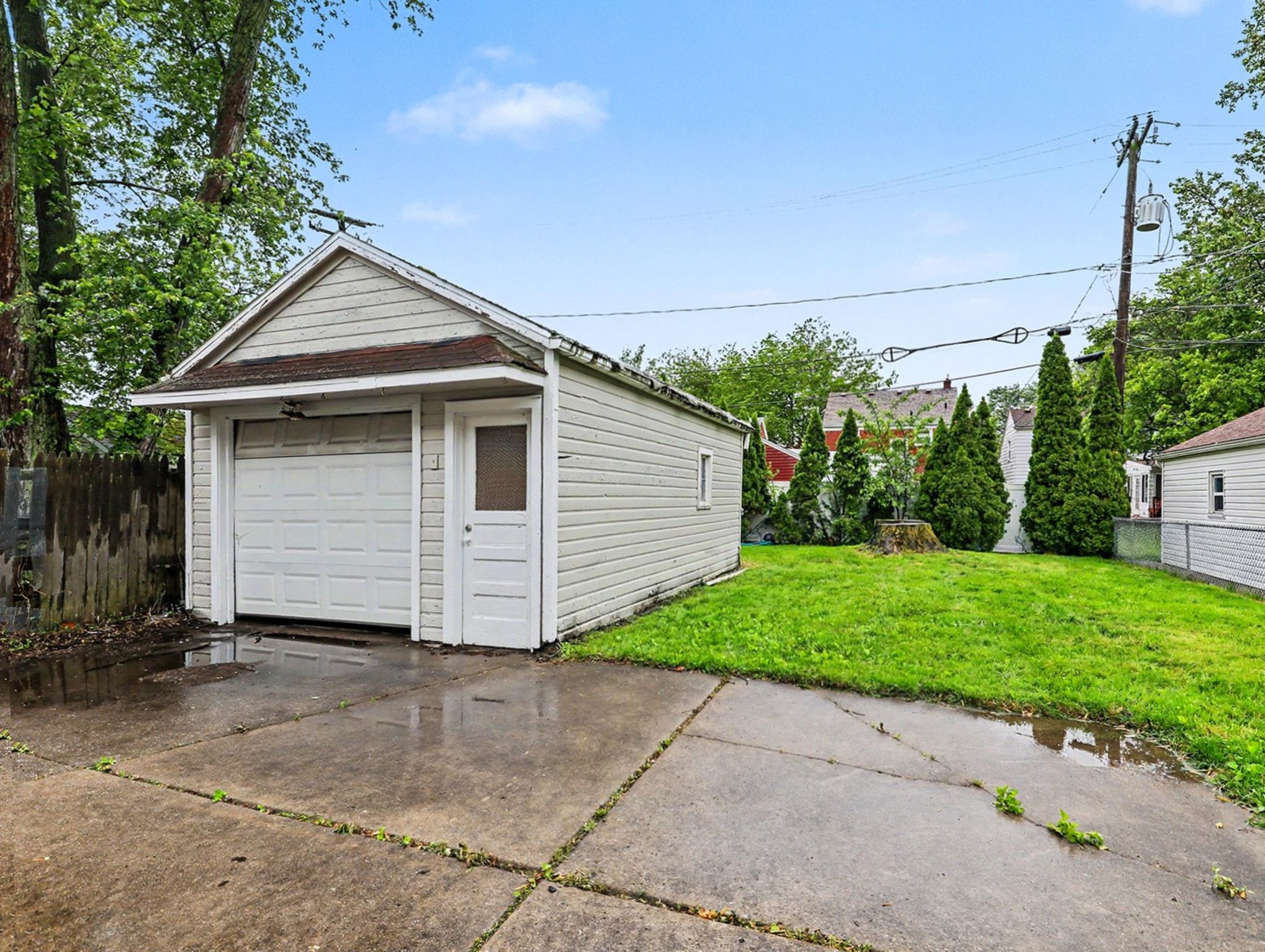 Photo 5 of 21 of 3439 Rushland Ave, Toledo, OH