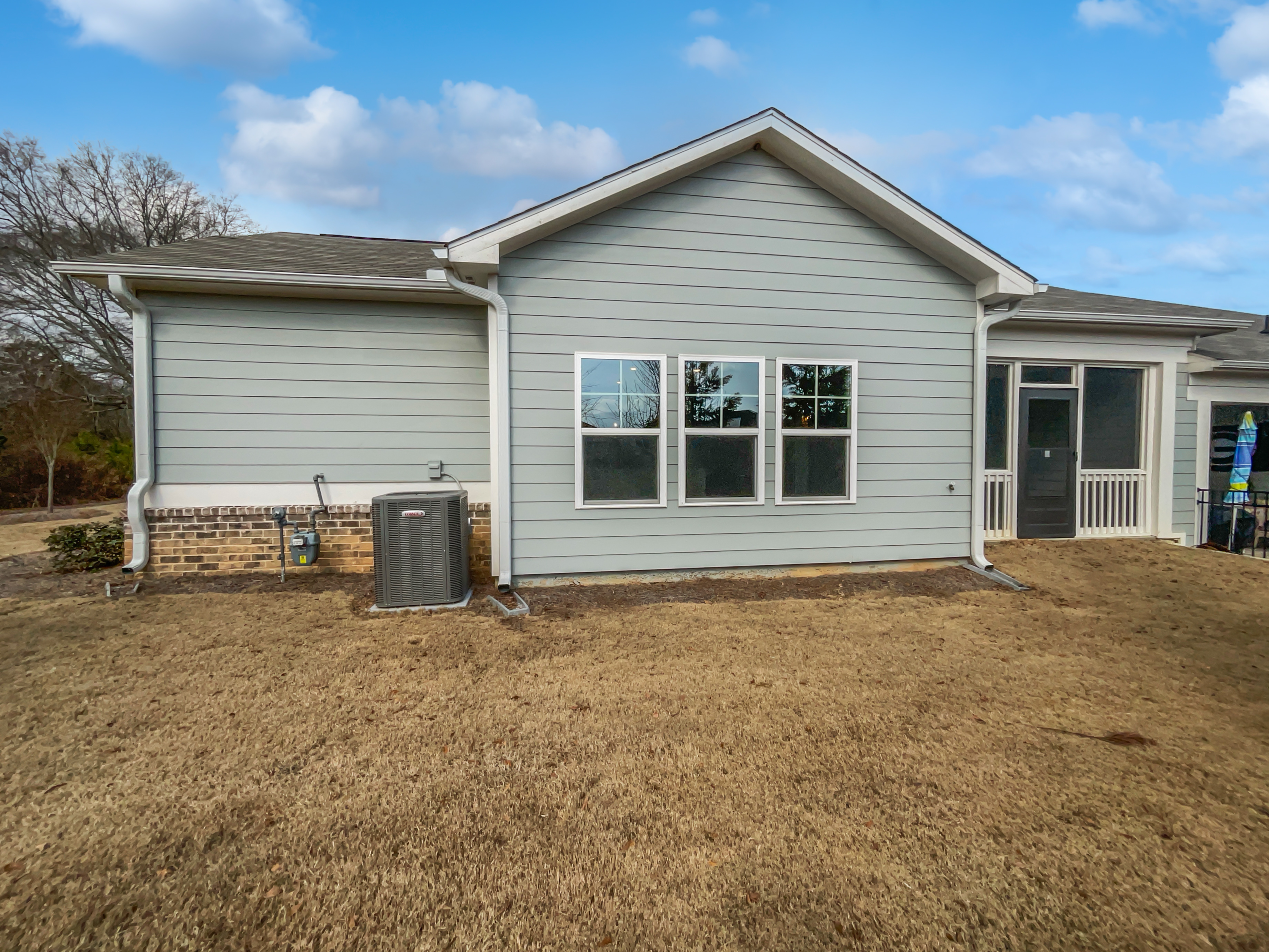 Photo 8 of 22 of 2976 Rambler Dr, Loganville, GA