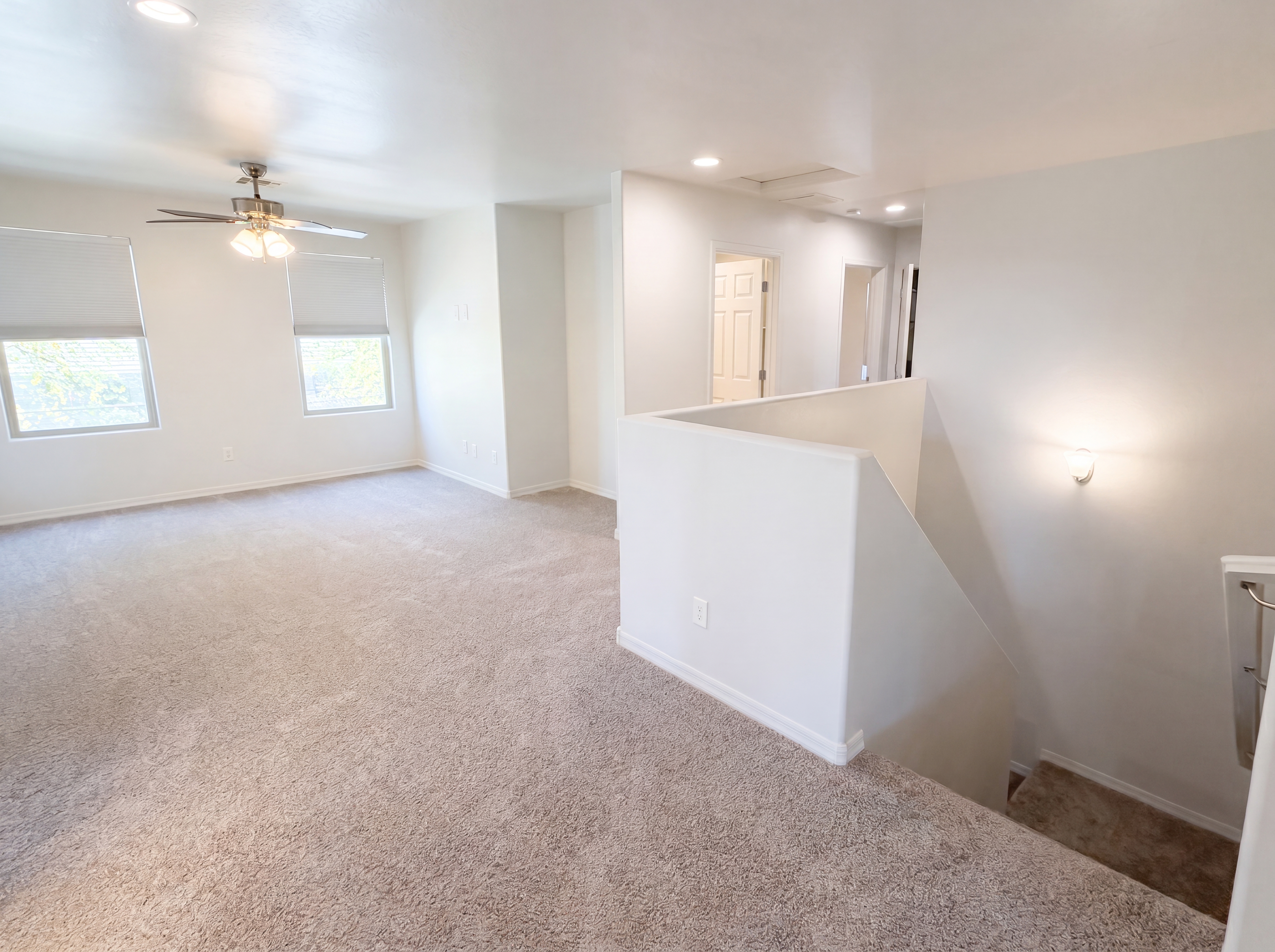 Photo 14 of 42 of 11284 N 186th Ln, Surprise, AZ