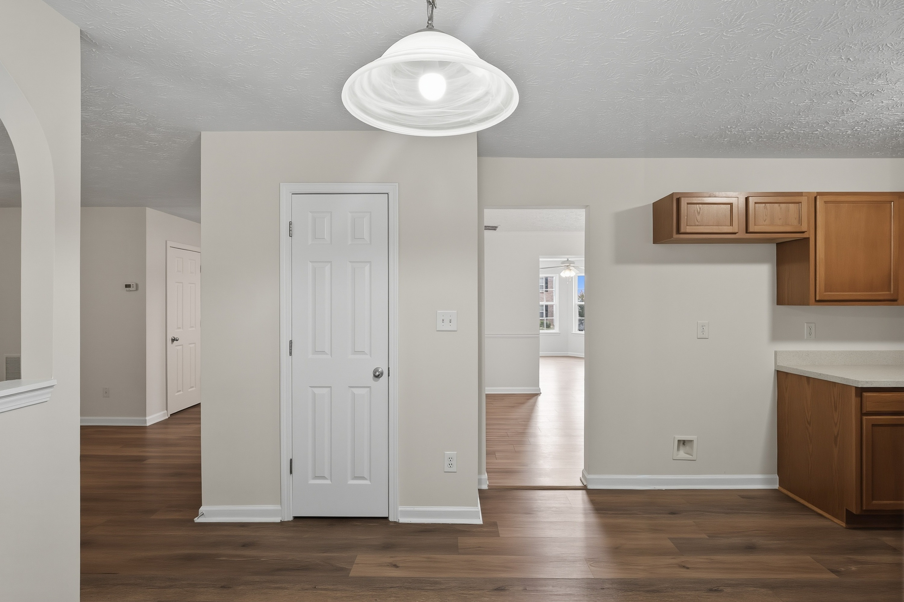 Photo 14 of 41 of 2213 Pine View Trl, Ellenwood, GA