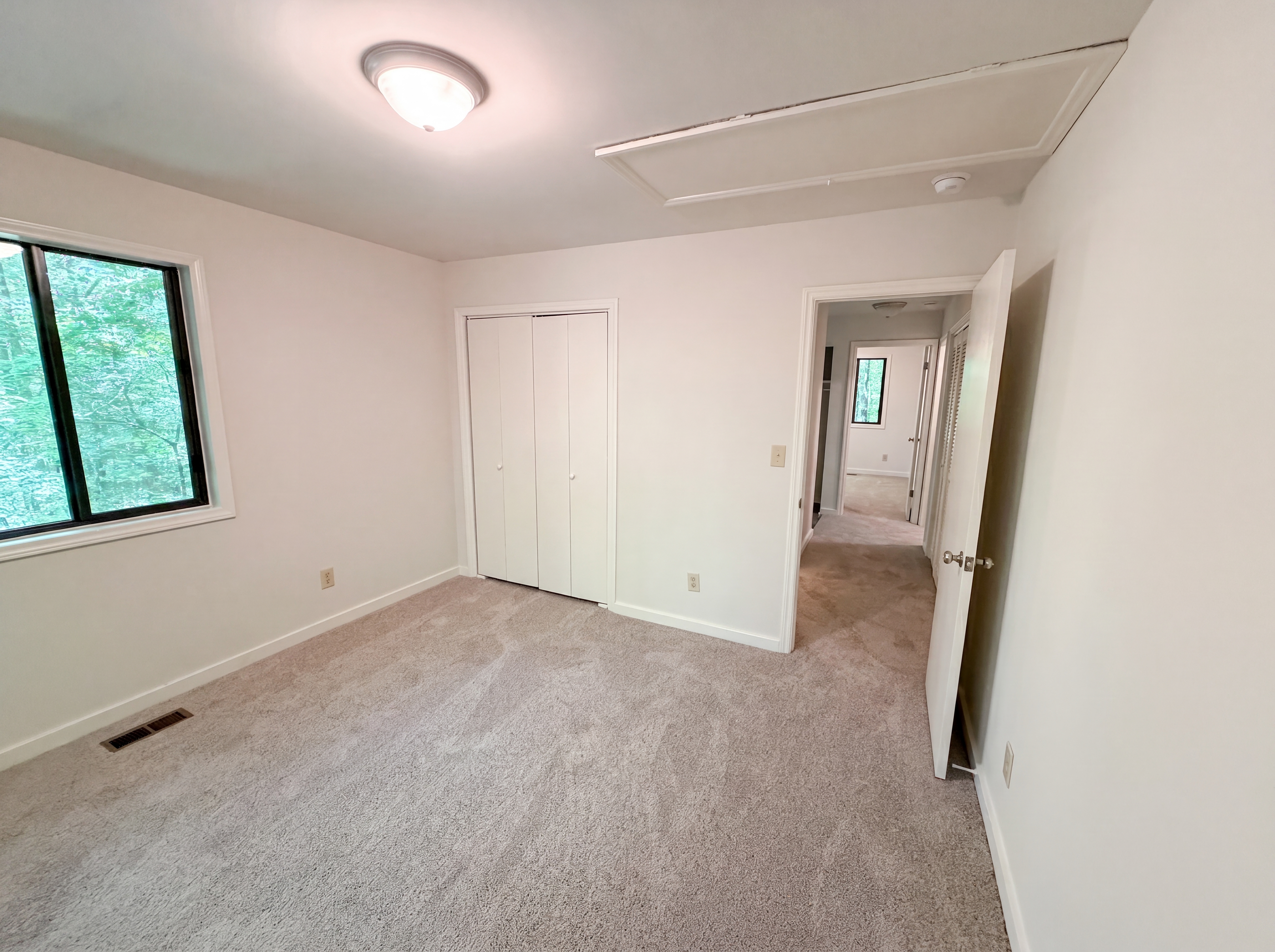 Photo 11 of 20 of 50 Boswell Cir, Travelers Rest, SC