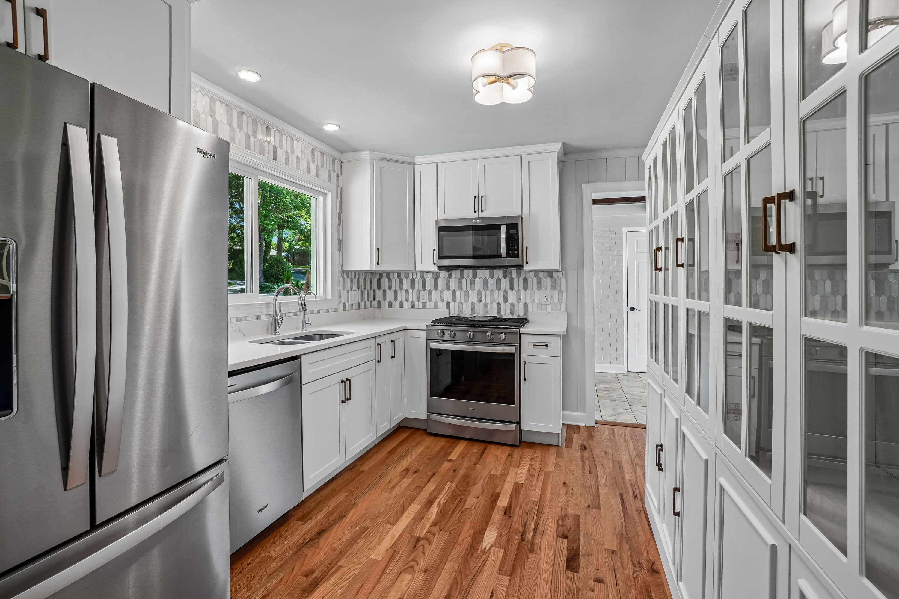 Photo 7 of 51 of 28 Ridgefield Pl, Biltmore Forest, NC