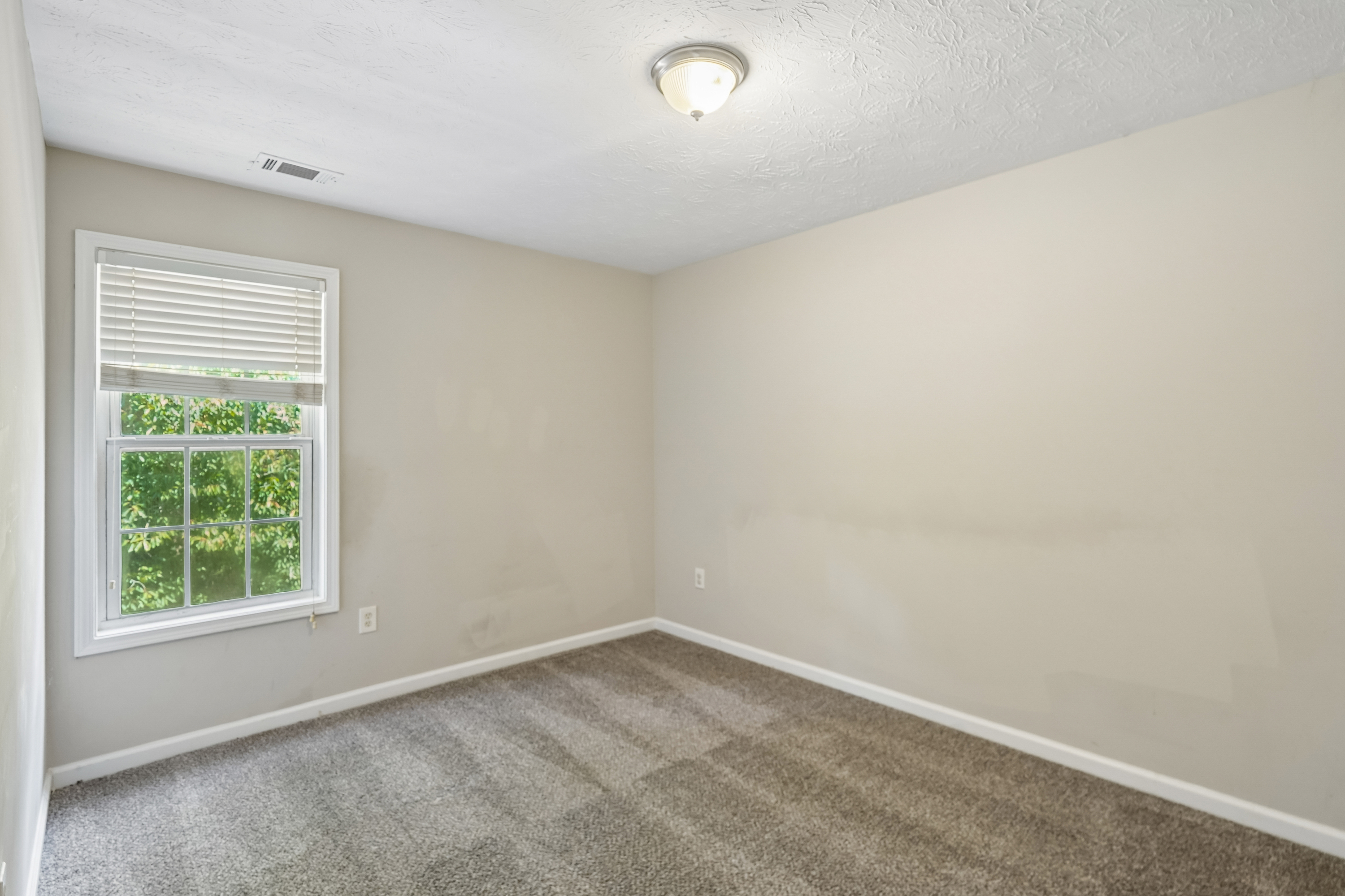 Photo 46 of 68 of 2859 Savannah Walk Ln, Suwanee, GA