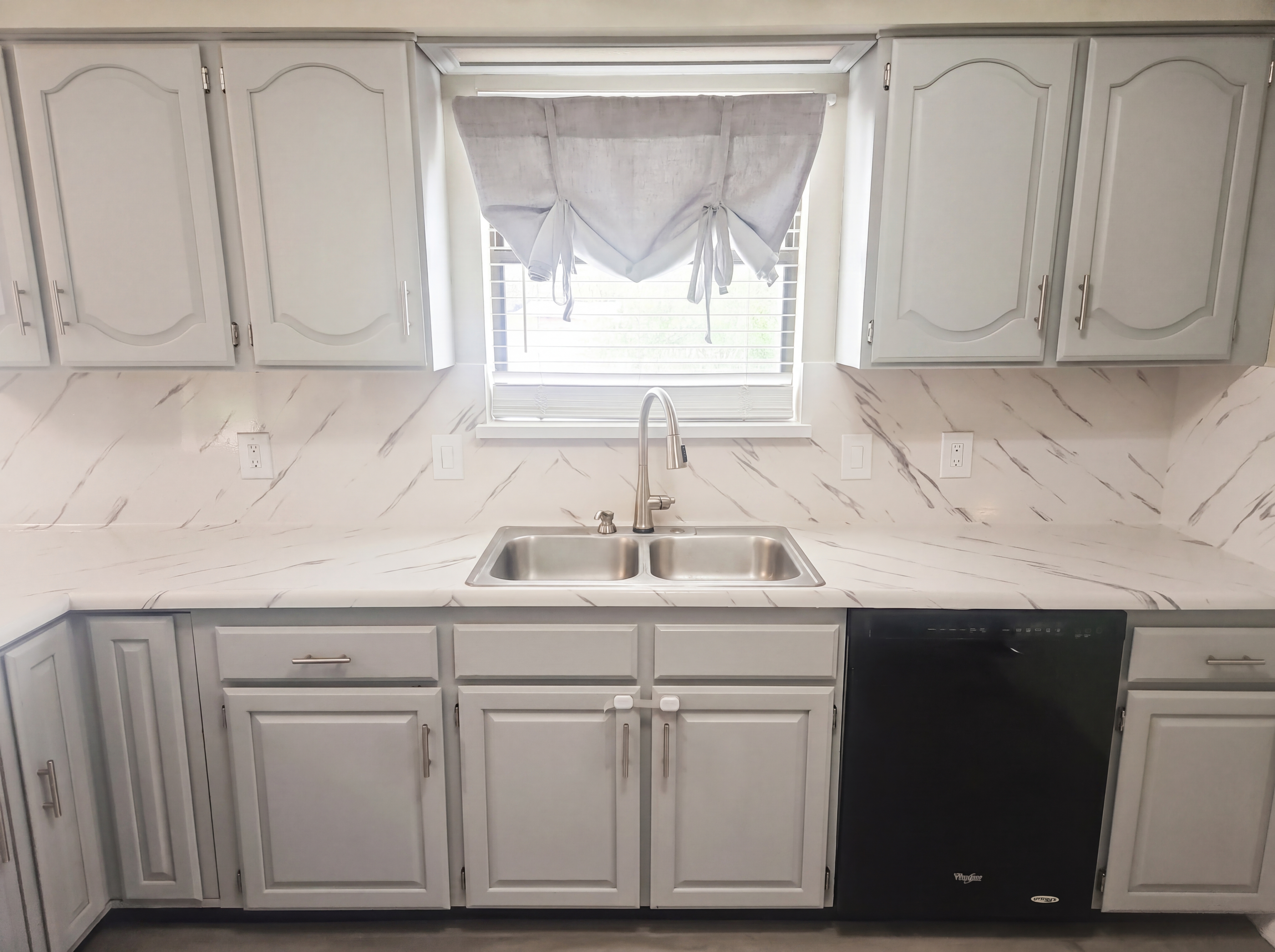 Photo 8 of 24 of 306 Ranchero Rd, Kerrville, TX