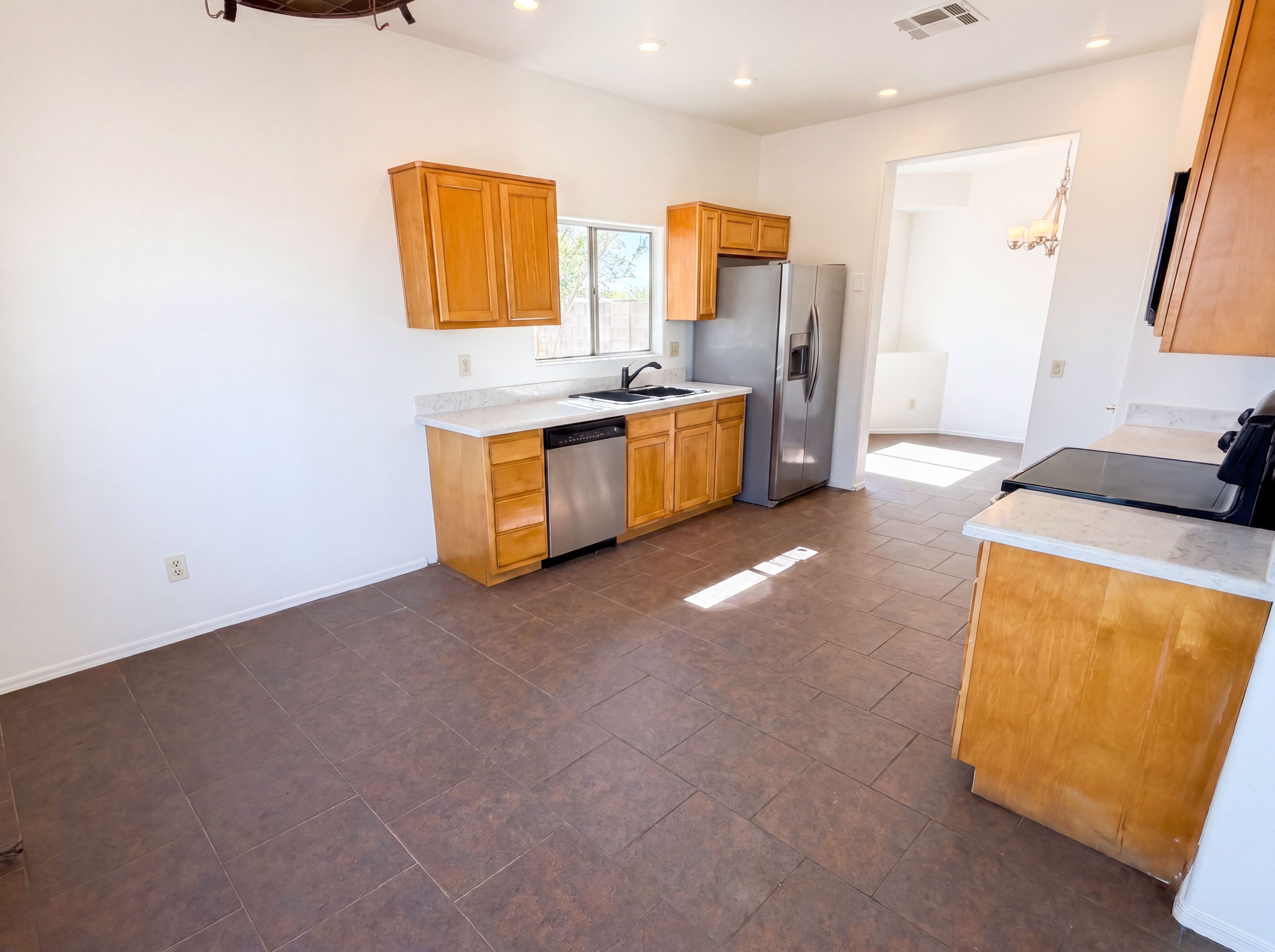 Photo 11 of 32 of 29918 N 225th Ave, Wittmann, AZ