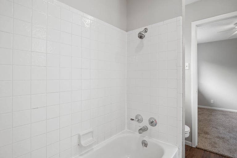 Photo 15 of 24 - 2145 Shady Grove Dr, Bedford, TX 76021