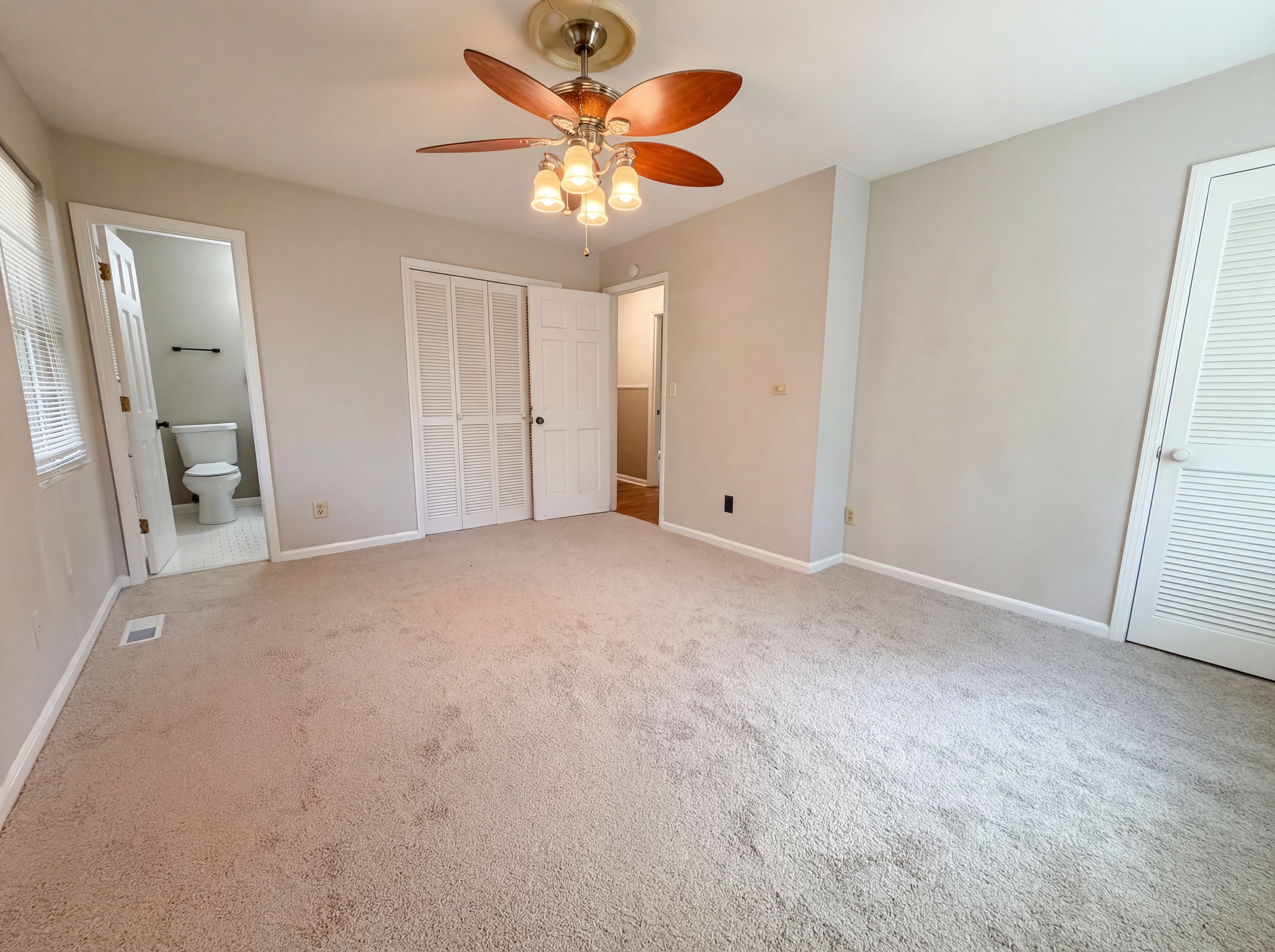 Photo 15 of 22 of 1848 Westridge Dr, Birmingham, AL