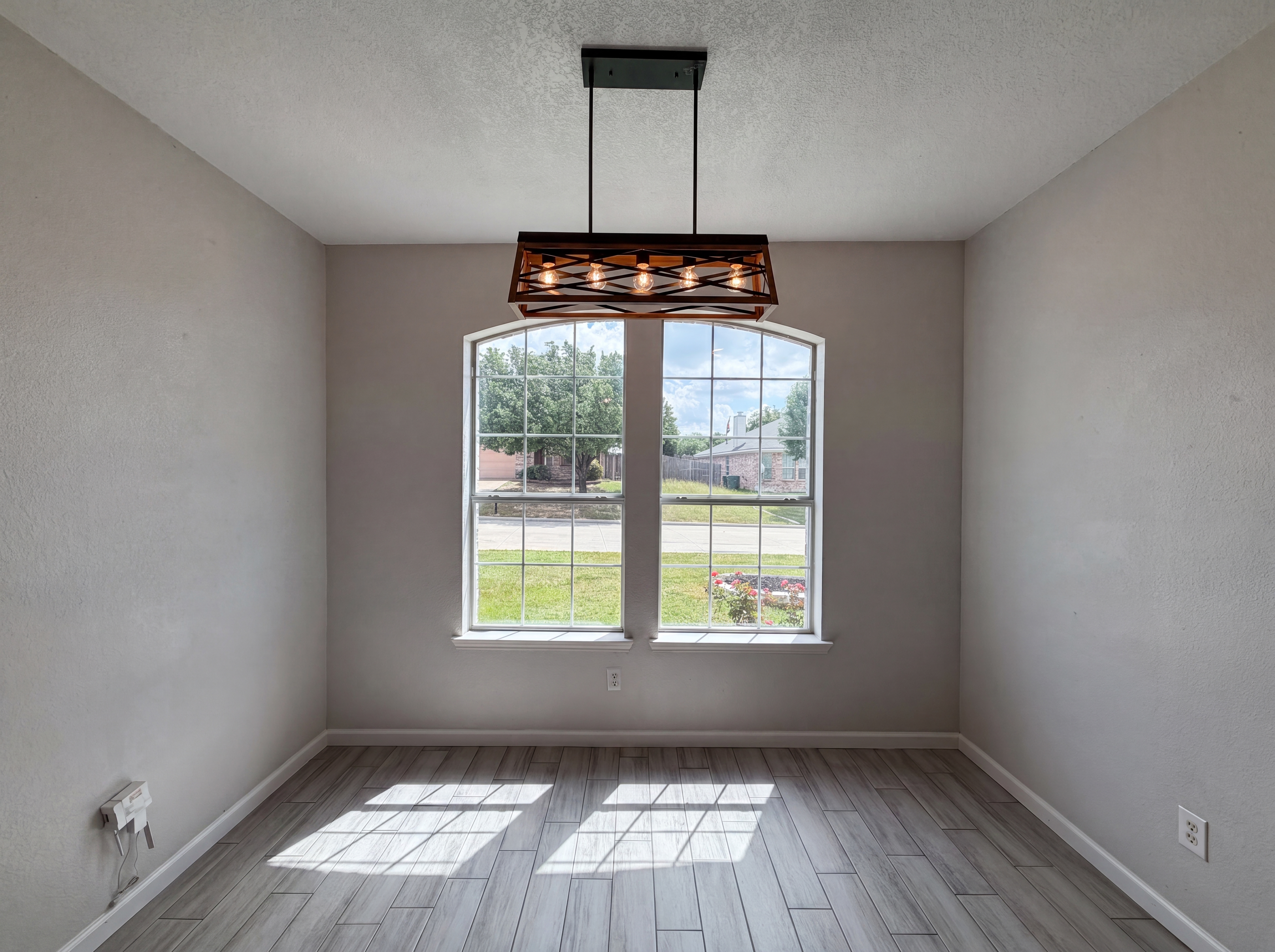 Photo 6 of 19 of 6367 Rainwater Way, Fort Worth, TX