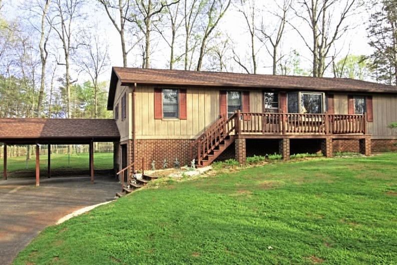 Property photo 1 of 79 Jefferson Dr