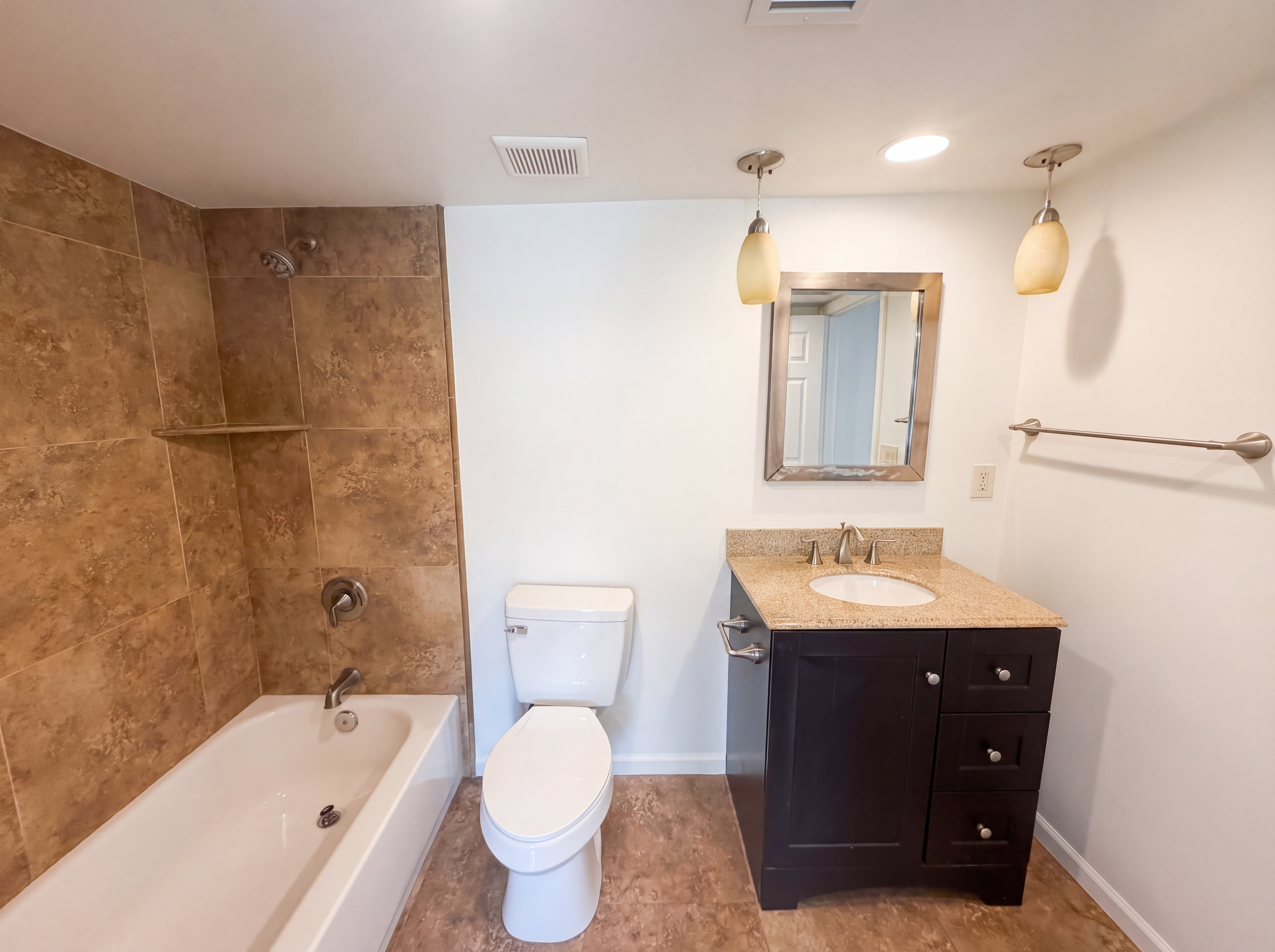 Photo 16 of 26 of 2722 E Nisbet Rd, Phoenix, AZ
