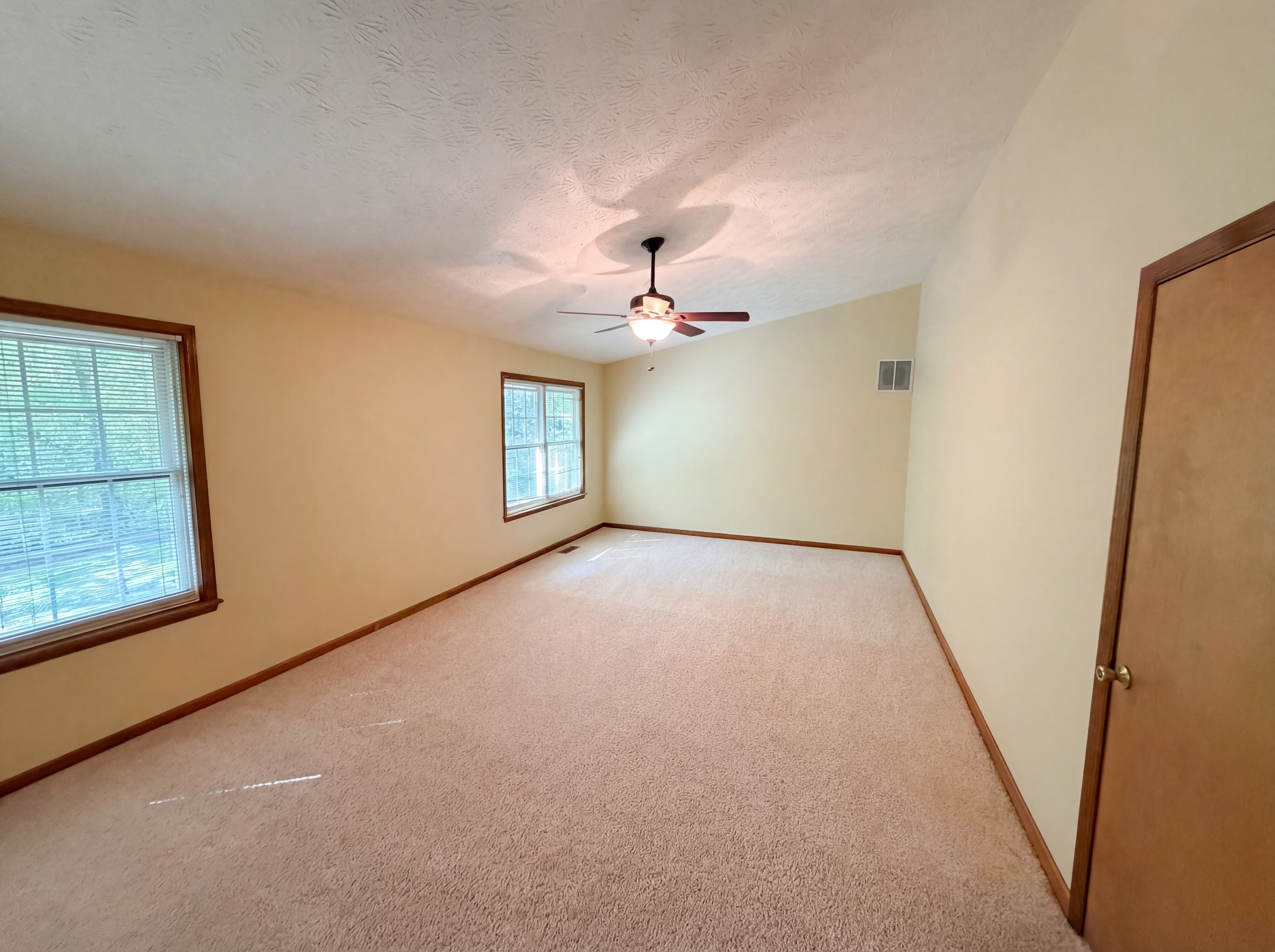 Photo 17 of 25 of 4445 Dorsett Shoals Run, Douglasville, GA