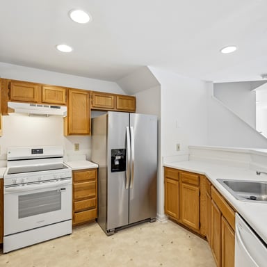 Property photo 2 of 2639 Warren Way # 1-8
