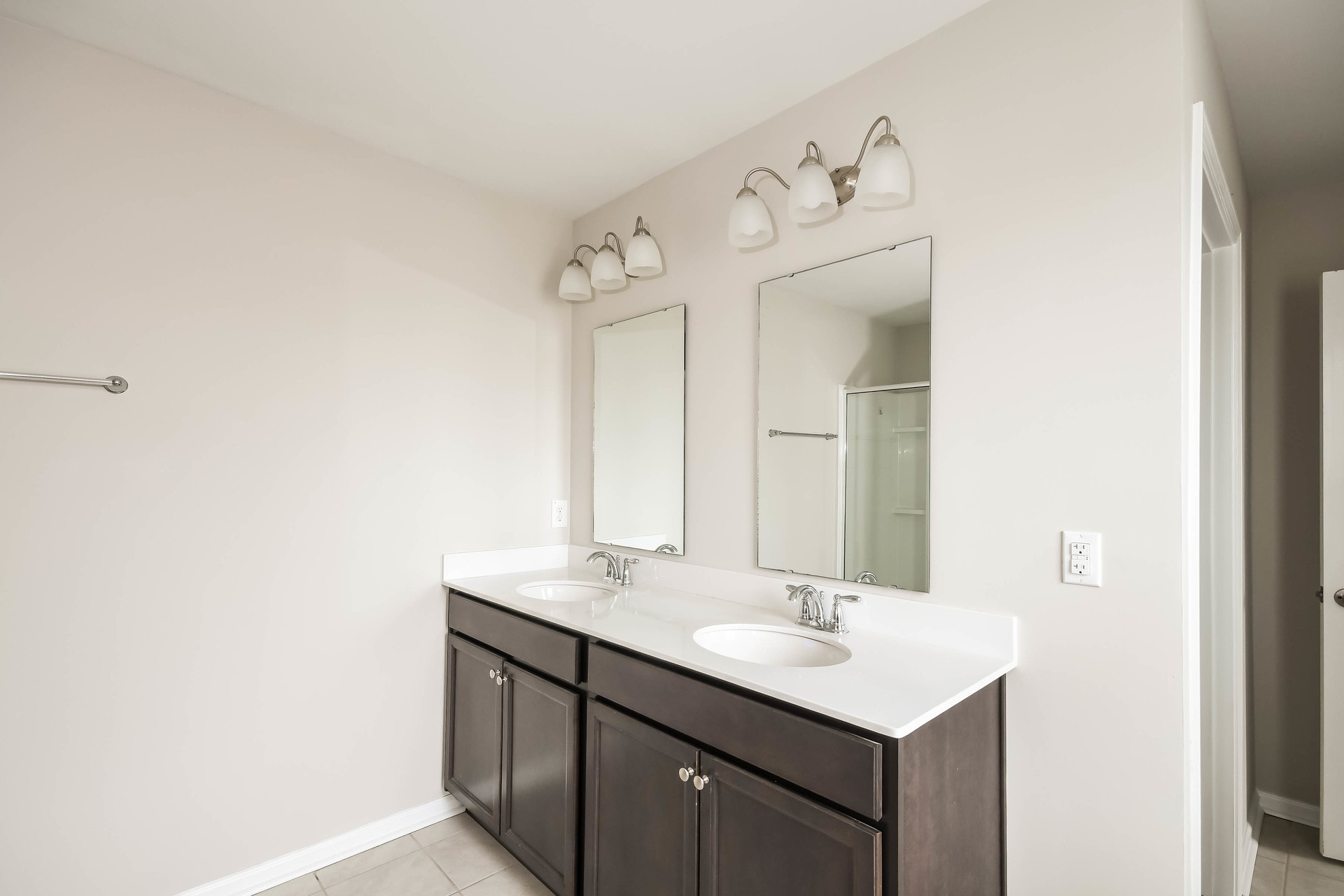 Photo 15 of 18 of 402 Bering Ln, Summerville, SC