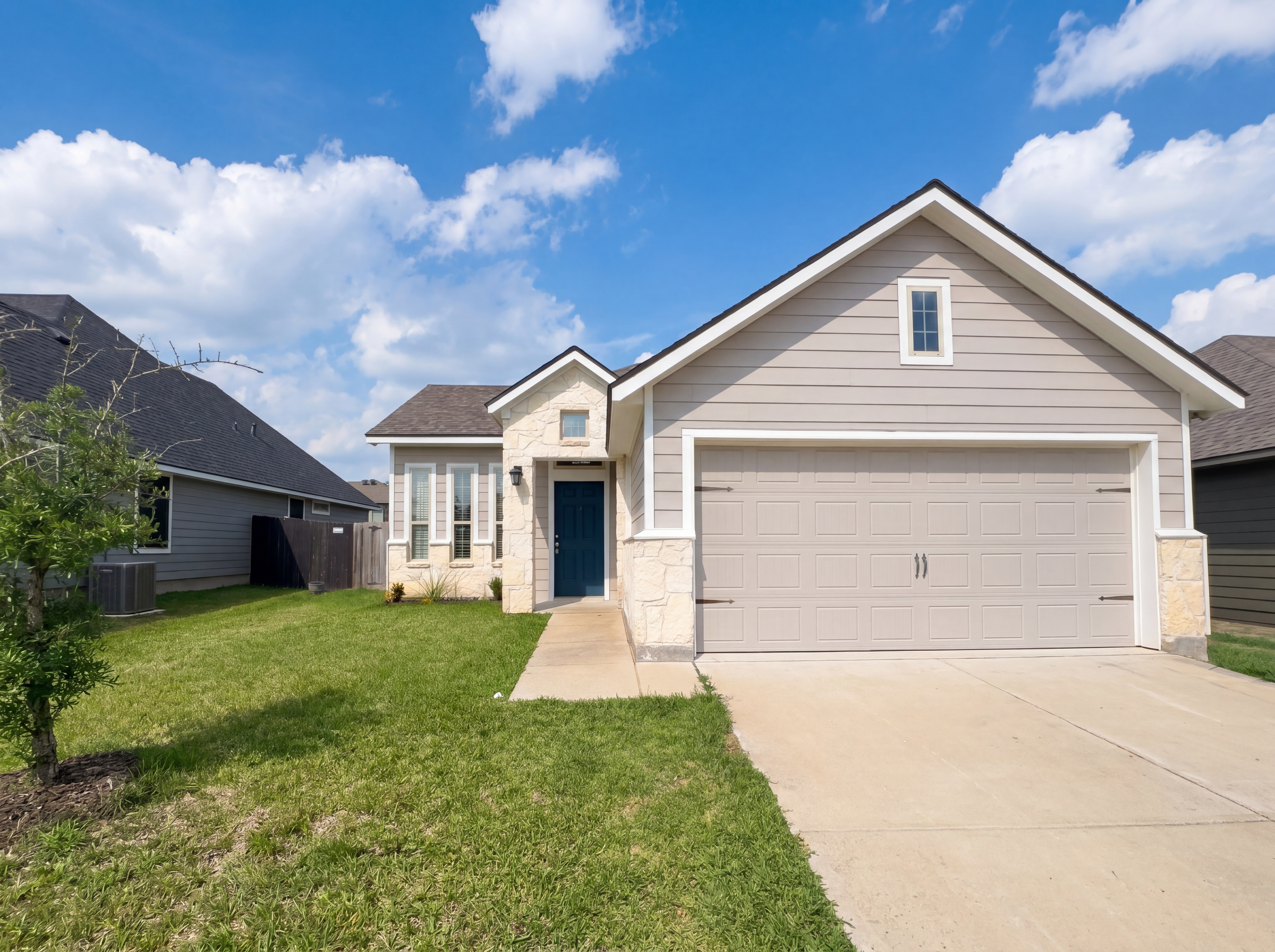 Photo 25 of 27 of 2132 Markley Dr, Bryan, TX