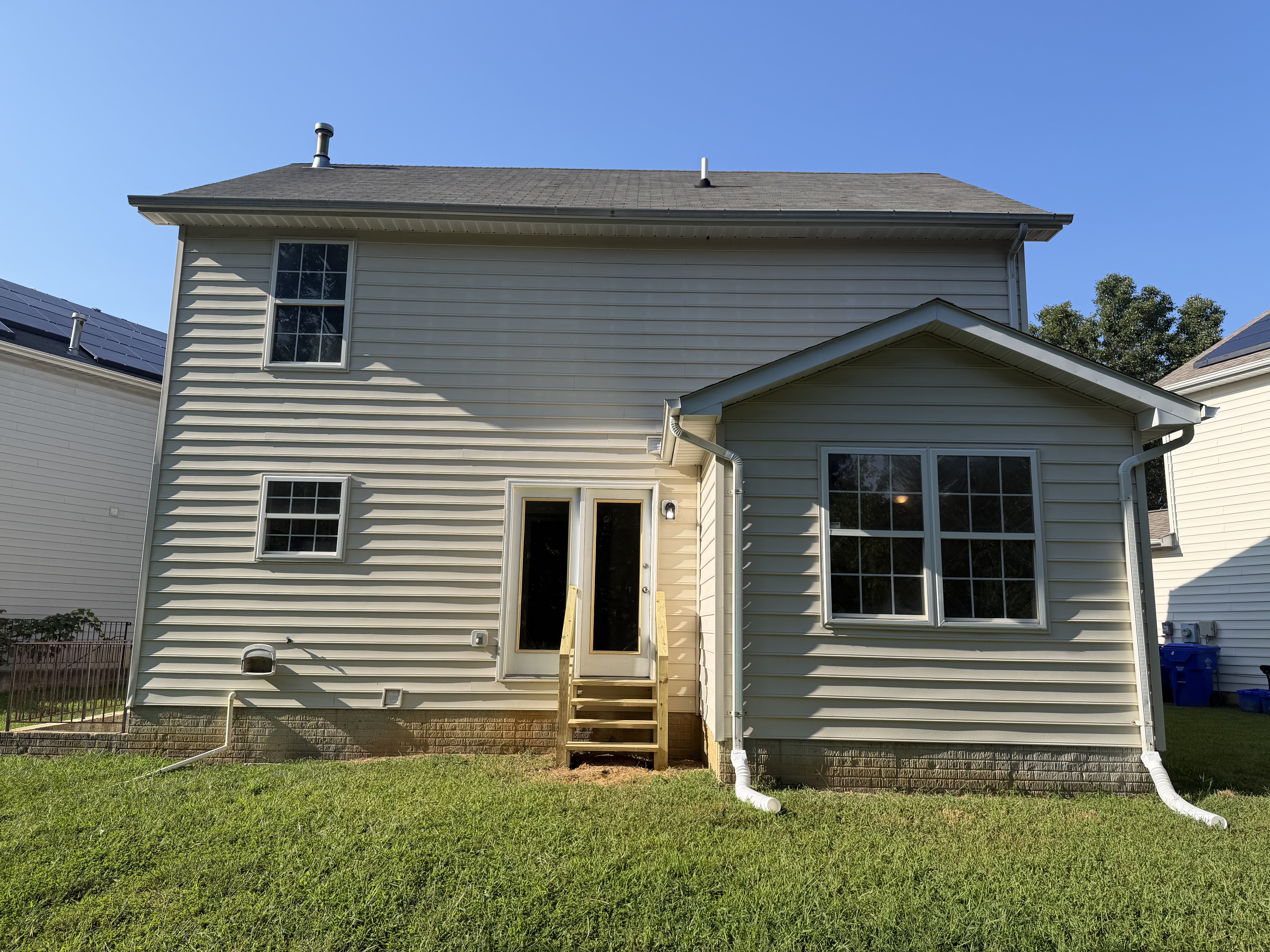 Photo 5 of 41 of 10654 Quillback St, Waldorf, MD