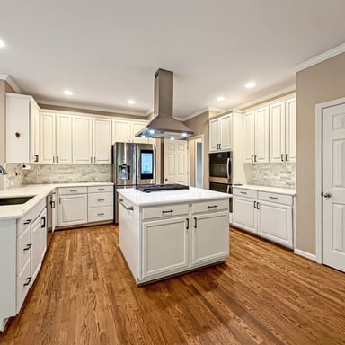 Property photo 2 of 2299 Camden Dr SW