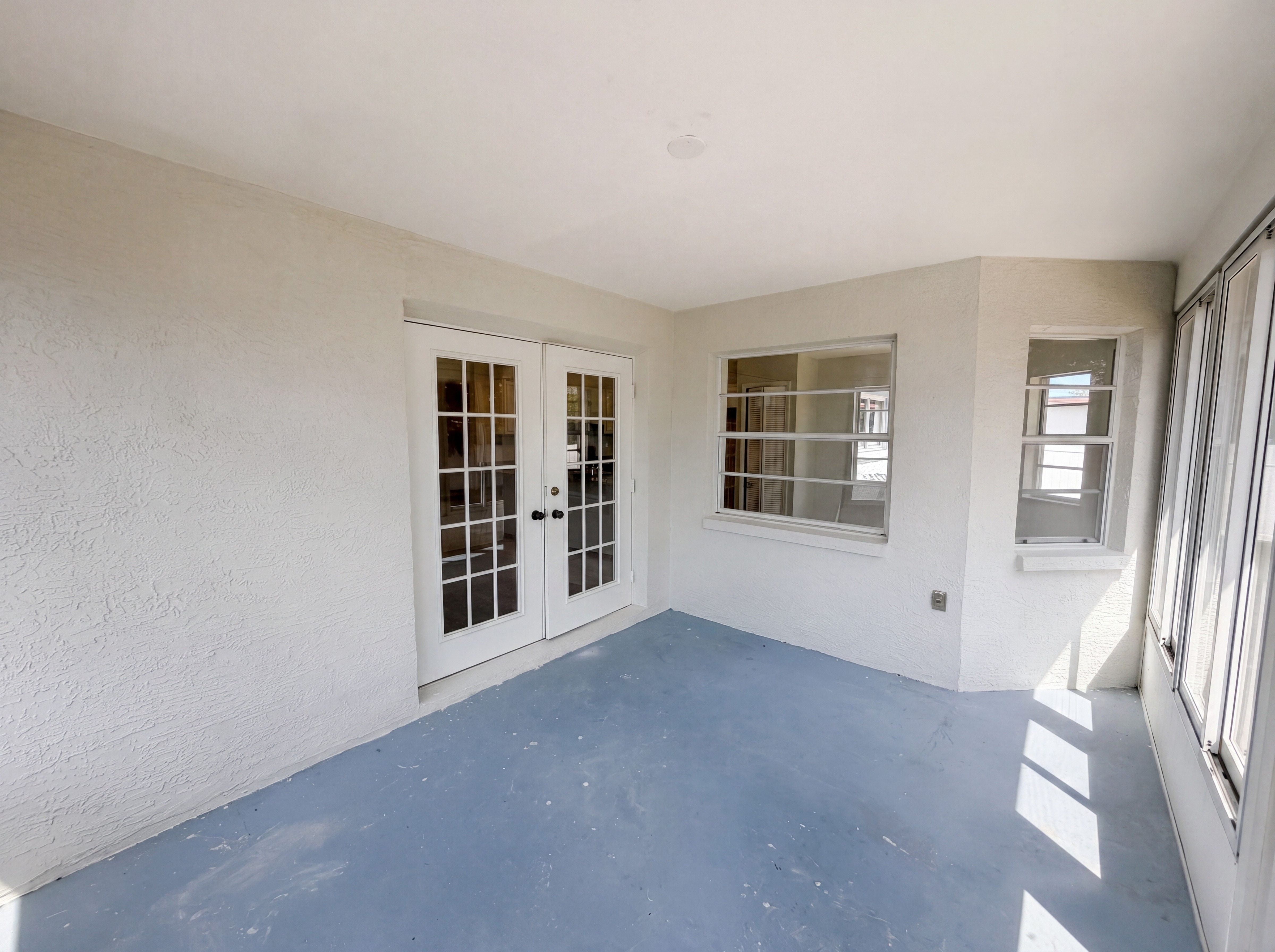 Photo 19 of 23 of 5134 Quintilis St, Spring Hill, FL