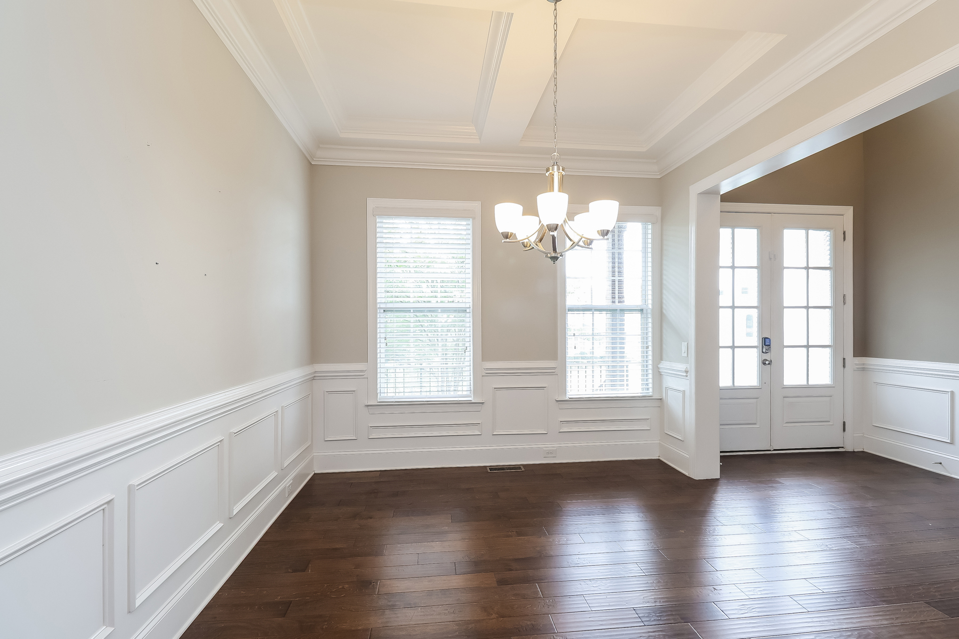 Photo 11 of 37 of 205 N Centurion Ln, Mount Holly, NC