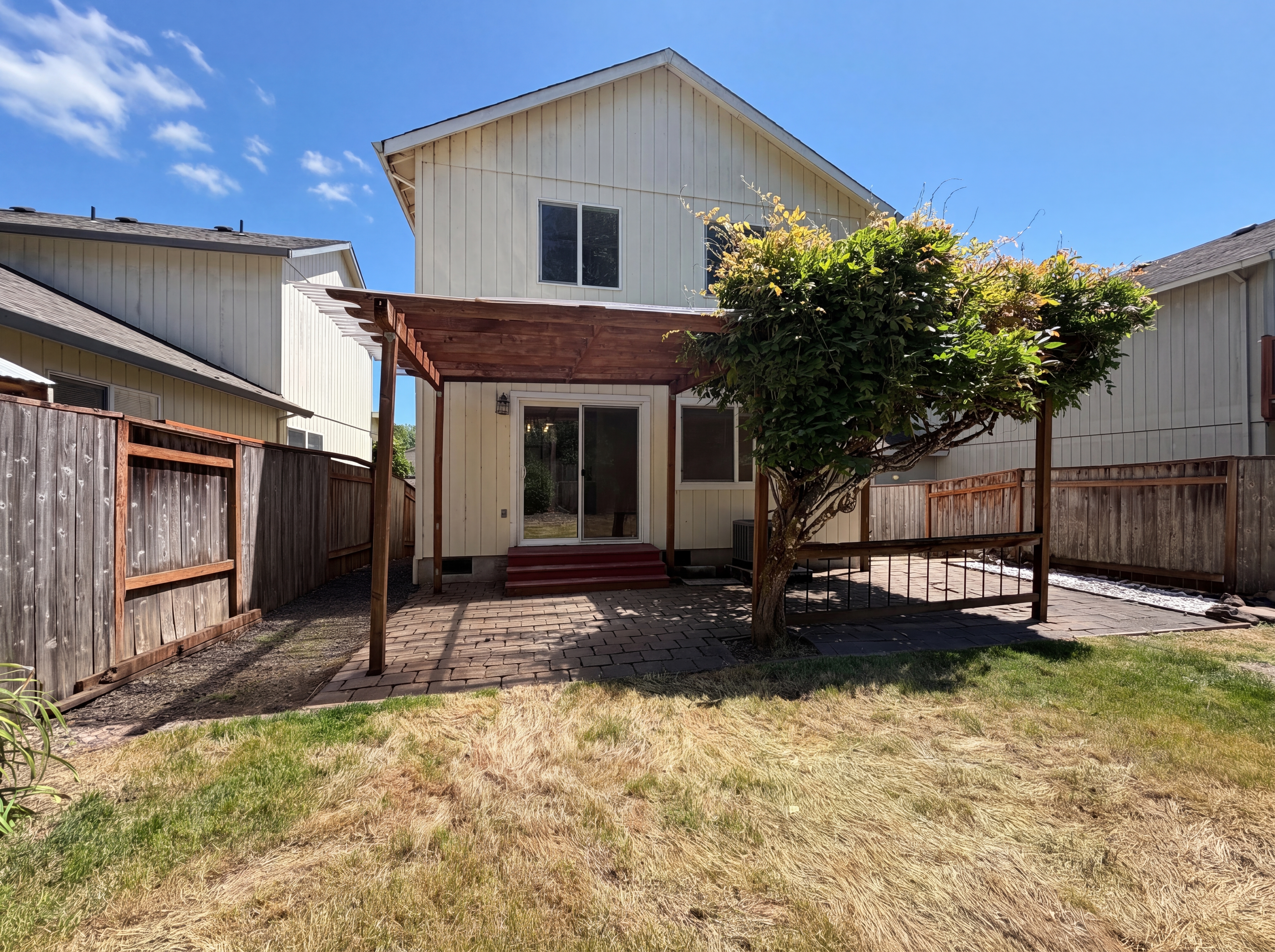 Photo 5 of 20 of 3344 Oakcrest Dr, Forest Grove, OR