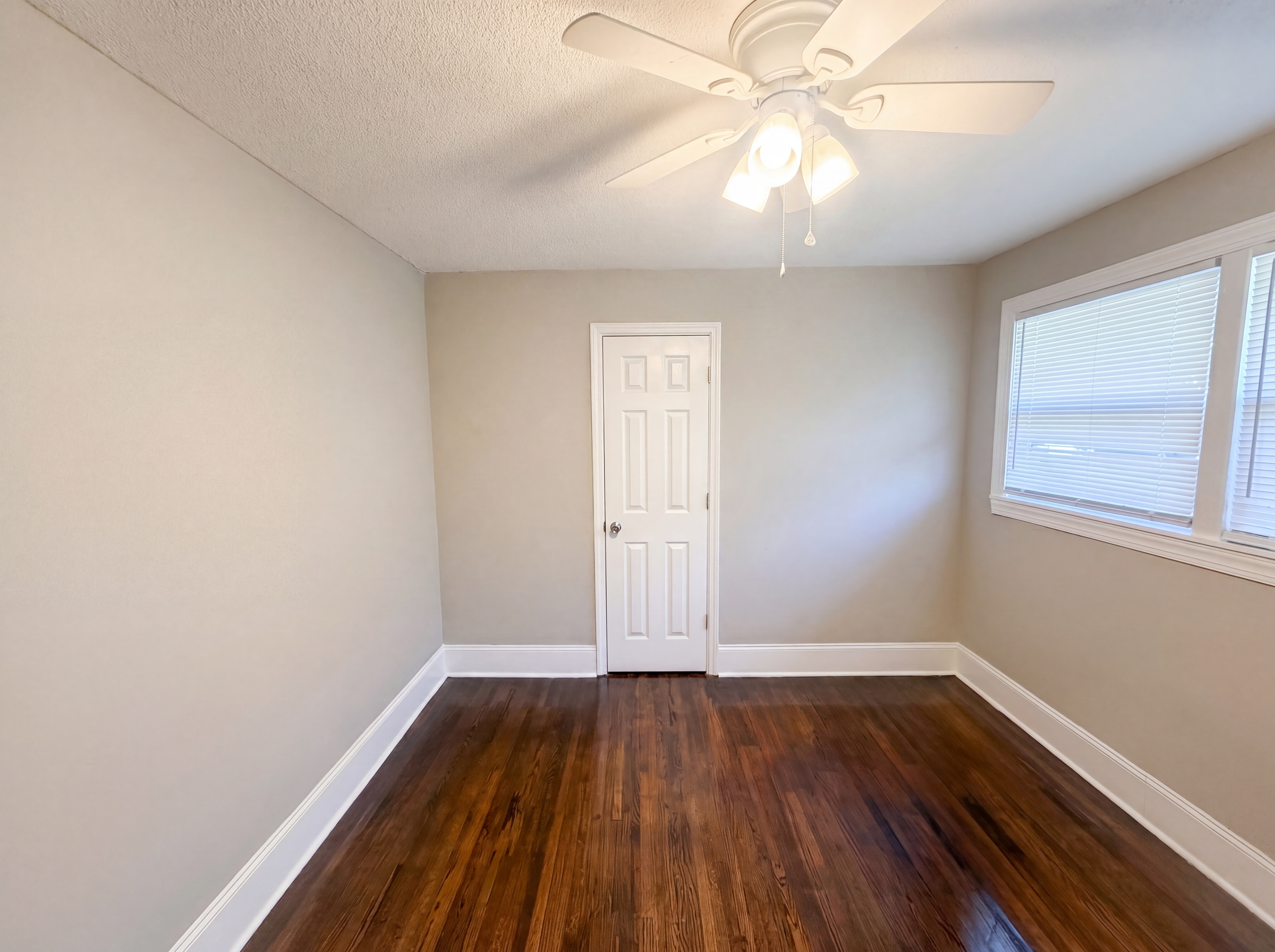 Photo 10 of 18 of 1428 Futrelle Dr, High Point, NC