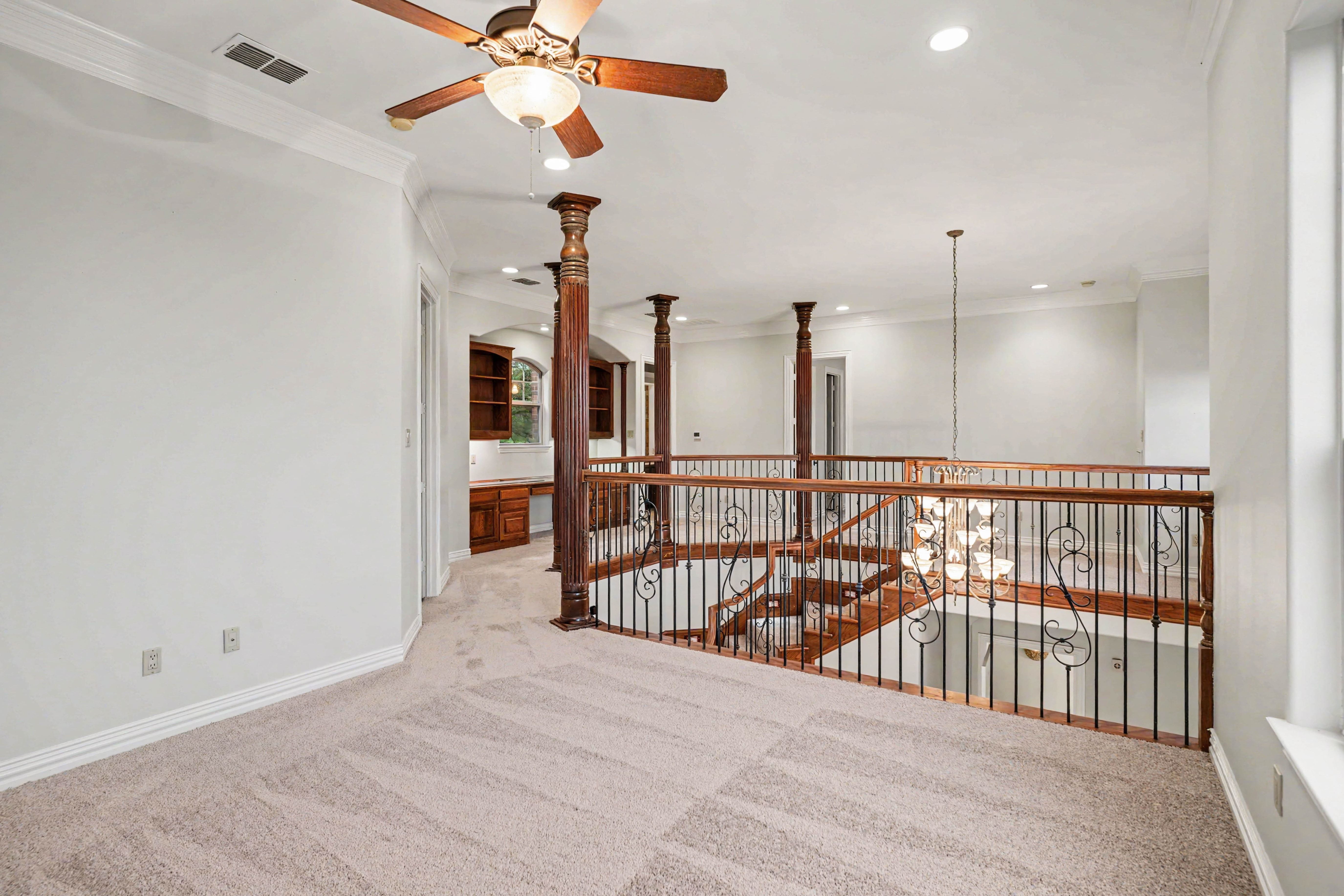 Photo 28 of 38 of 4201 Bluff View Dr, Granbury, TX