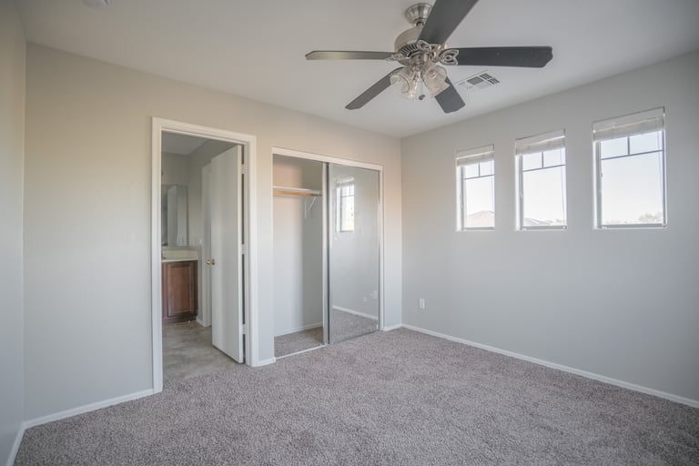 Photo 23 of 34 - 4403 W Maldonado Rd, Laveen, AZ 85339