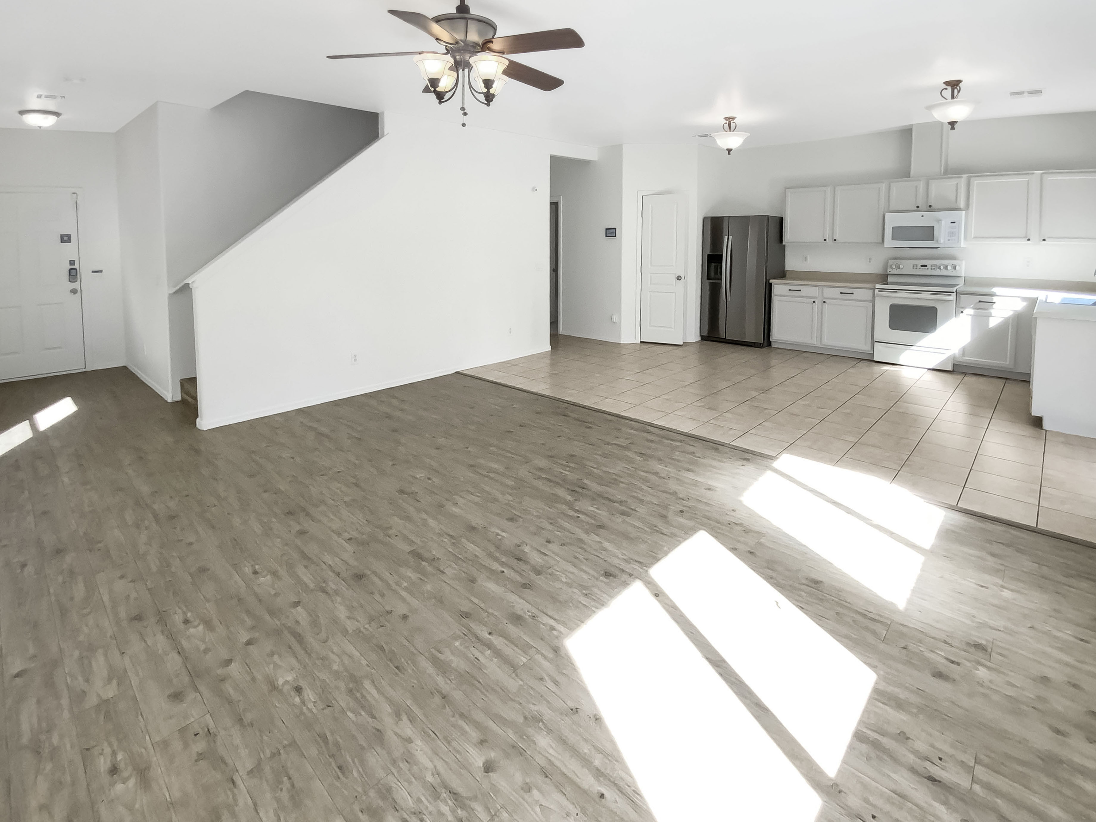 Photo 11 of 24 of 7009 W Lincoln St, Peoria, AZ