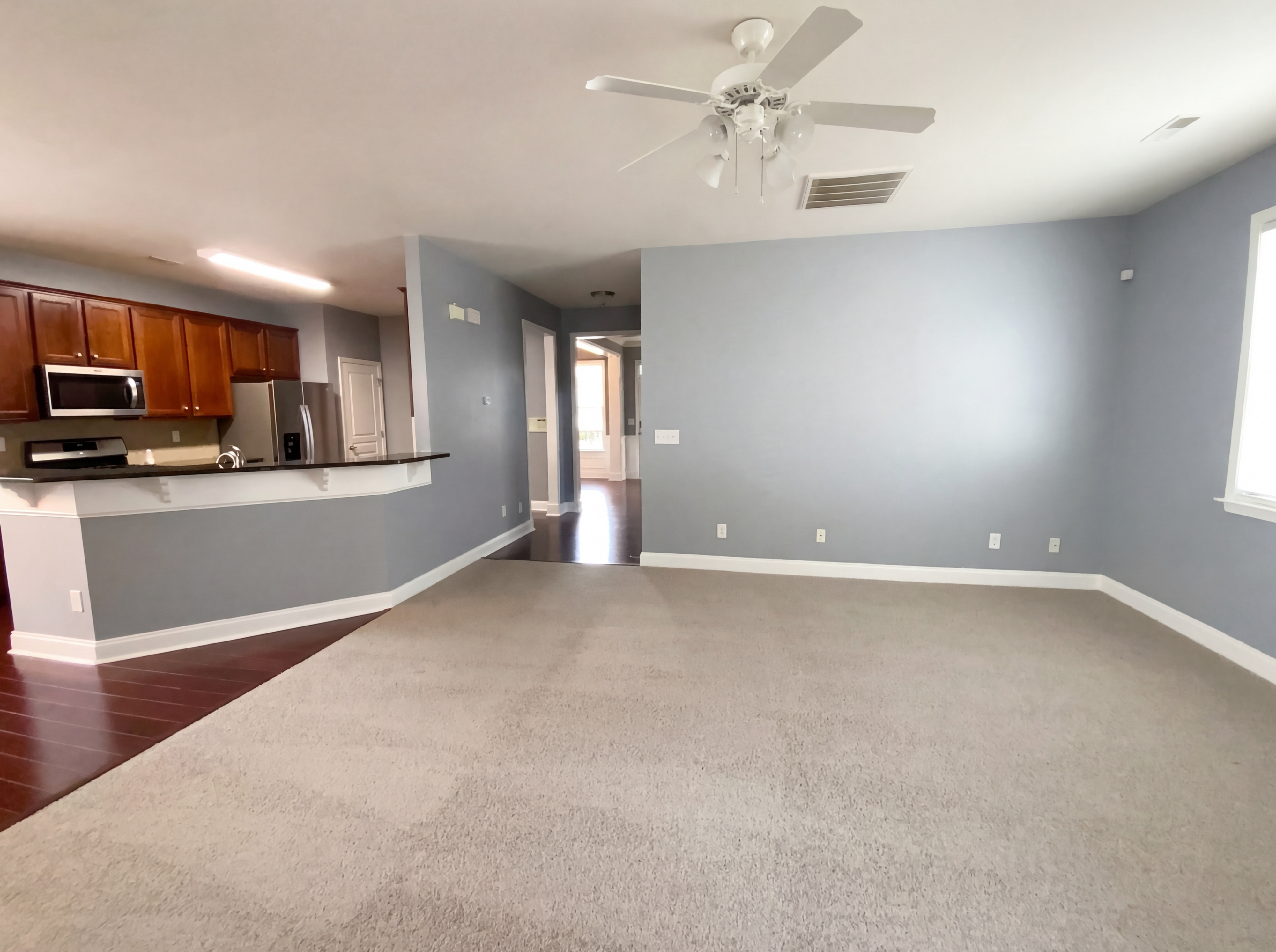 Photo 8 of 19 of 8915 Cinder Ln, Huntersville, NC