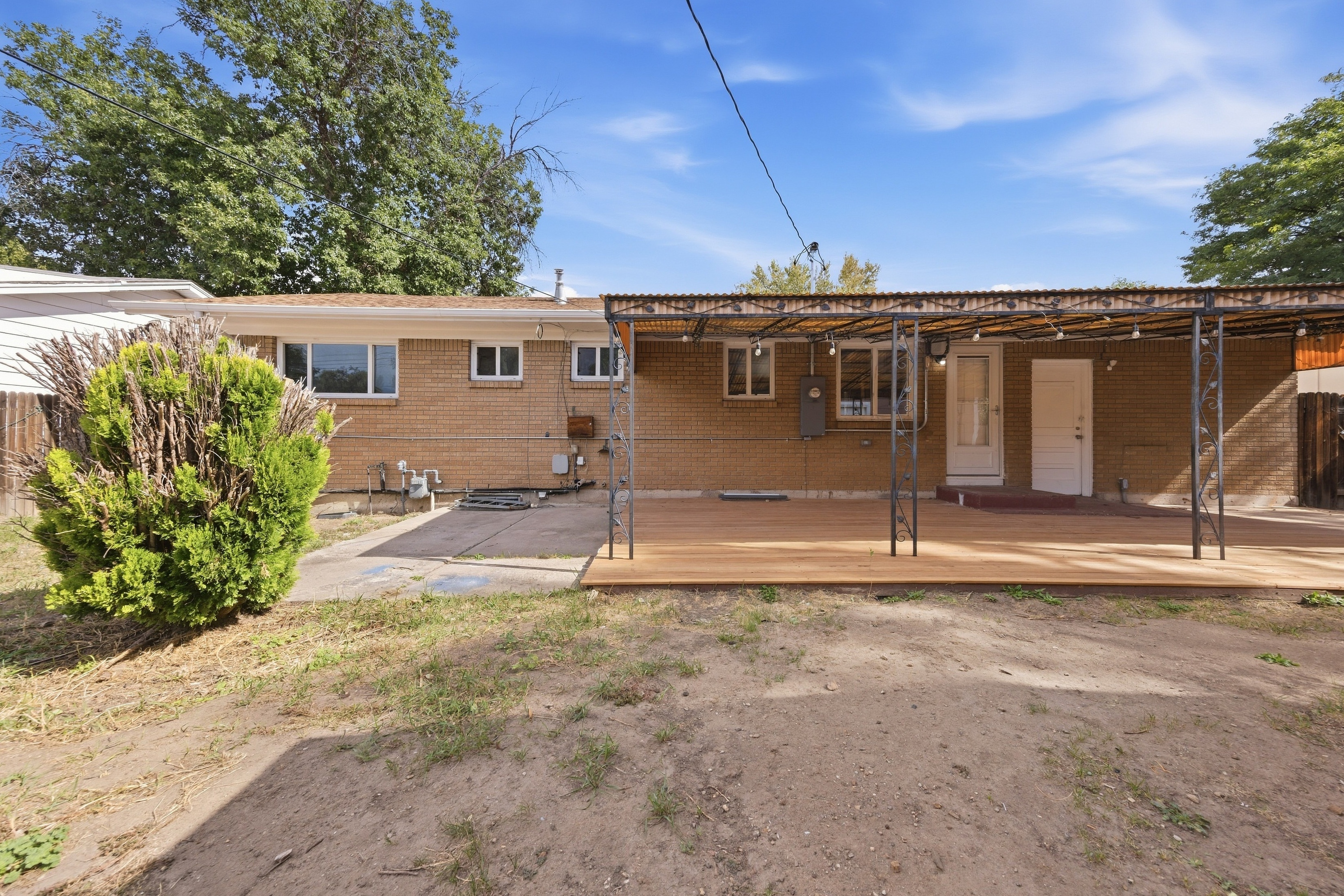 Photo 16 of 20 of 2826 Jon St, Colorado Springs, CO