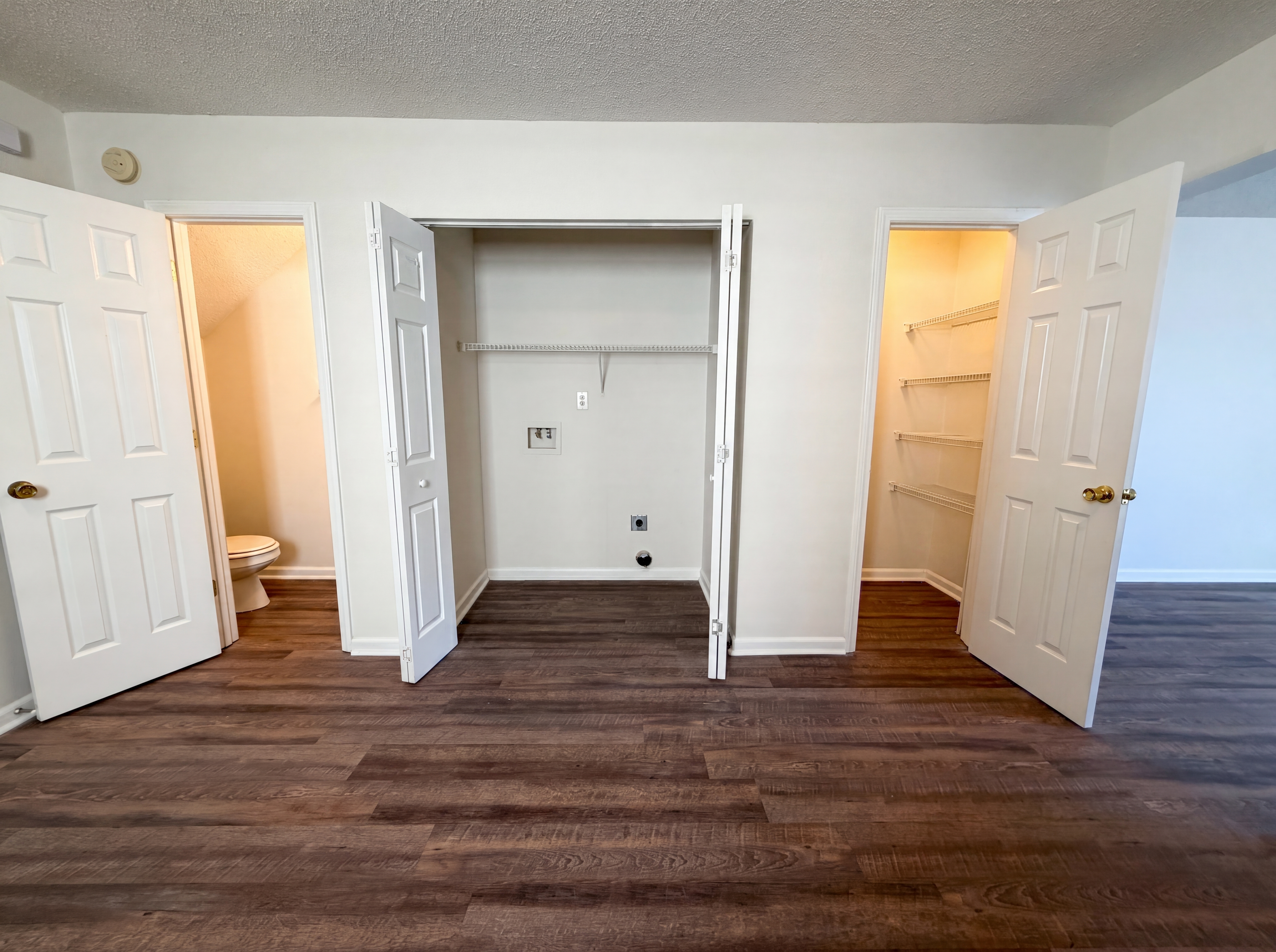 Photo 16 of 22 of 507 Summit Terrace Ct, Columbia, SC