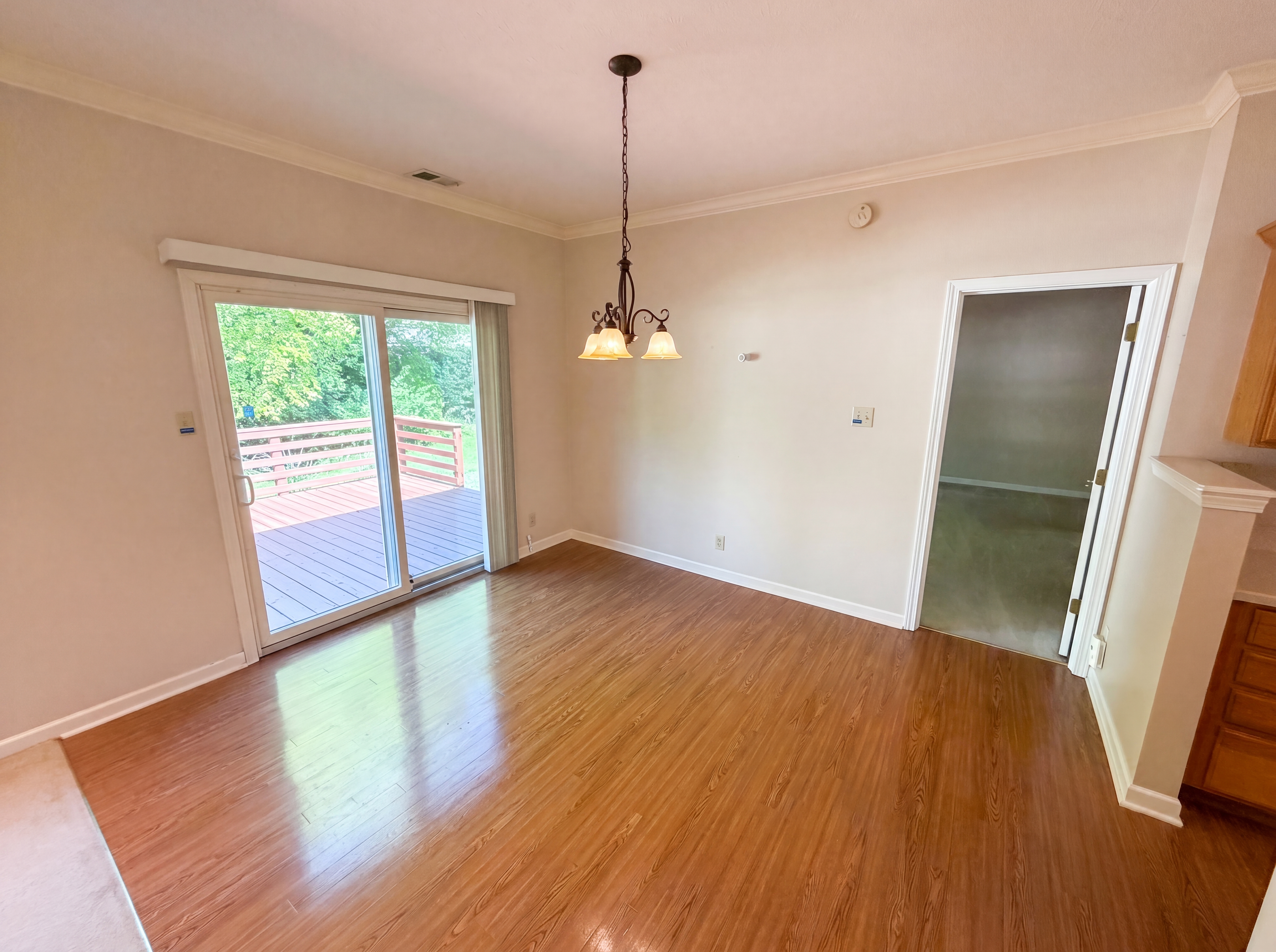 Photo 7 of 23 of 7954 Arvada Pl, Indianapolis, IN