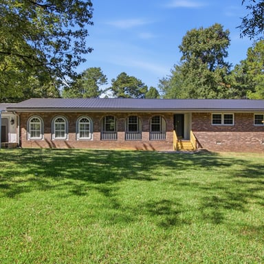 Property photo 1 of 762 Virginia Ct SE