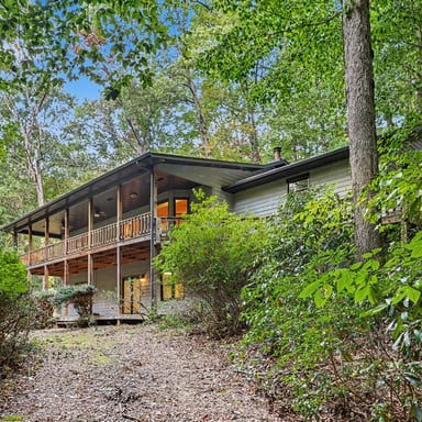Property photo 1 of 241 Moss Cove Rd
