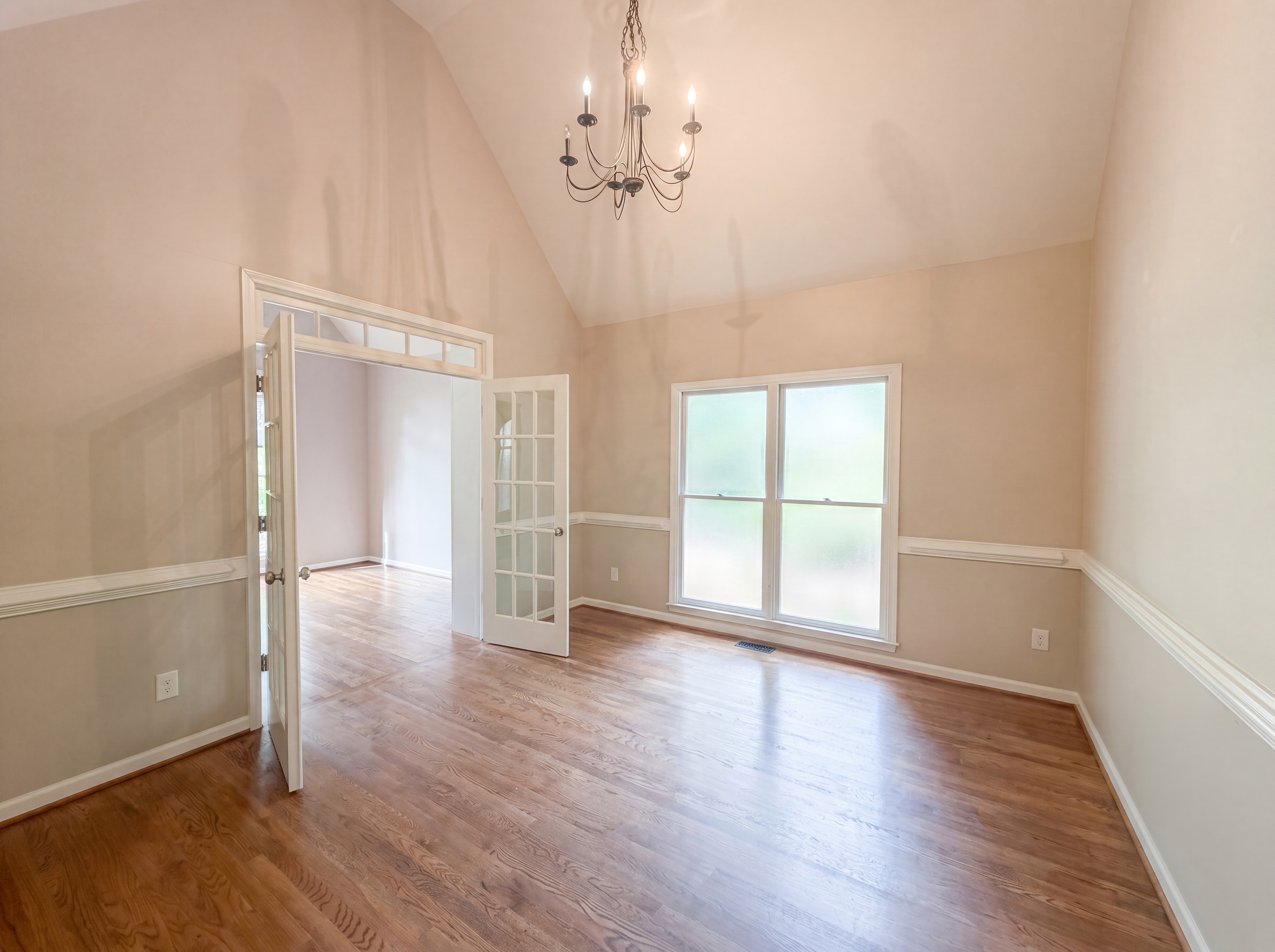Photo 6 of 34 of 2299 Camden Dr SW, Marietta, GA