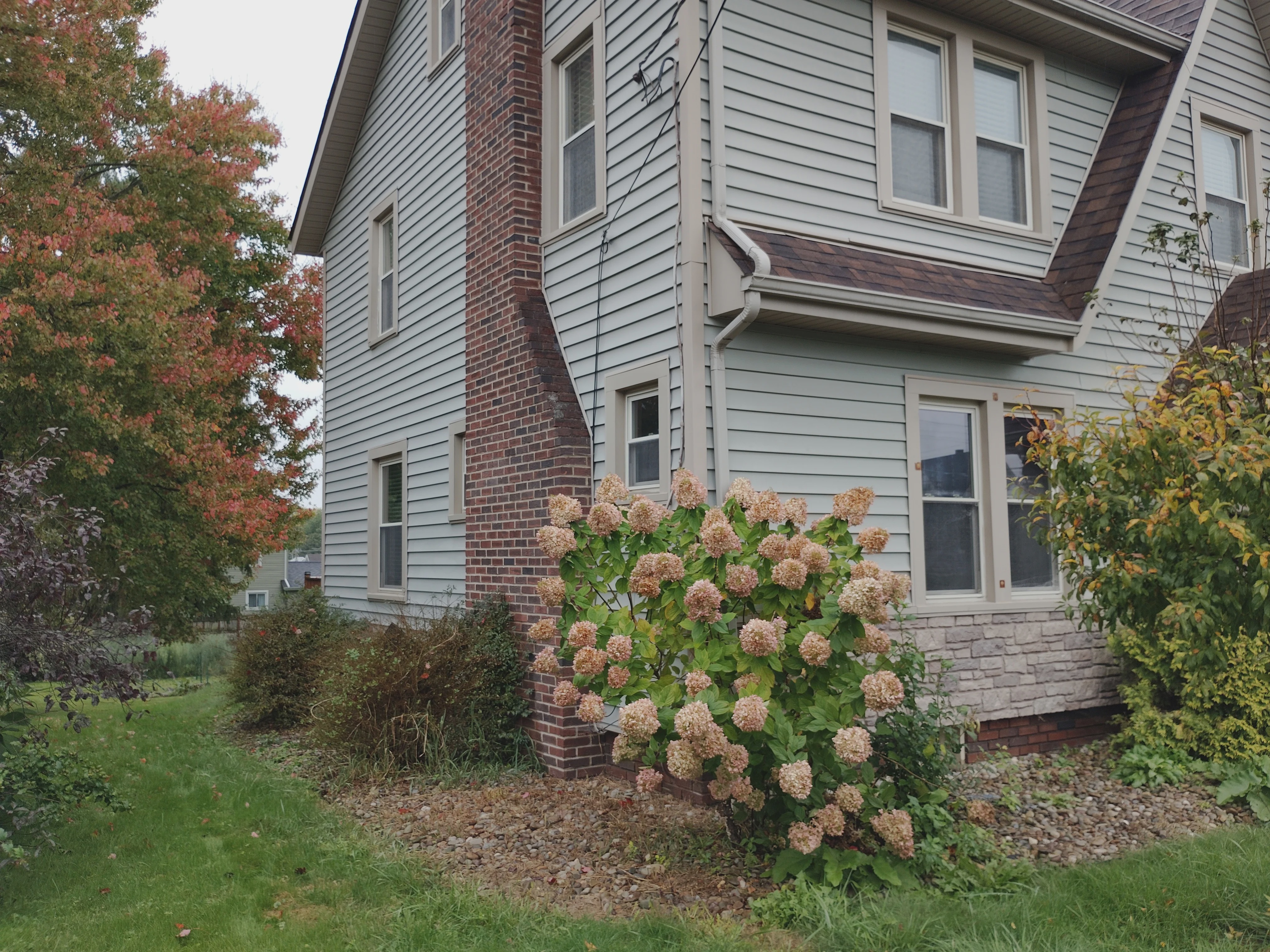 Photo 42 of 49 of 113 Market St S, East Canton, OH