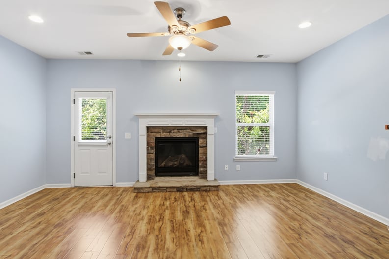 Property photo 3 of 5047 Little Harbor Way