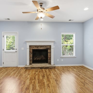 Property photo 3 of 5047 Little Harbor Way